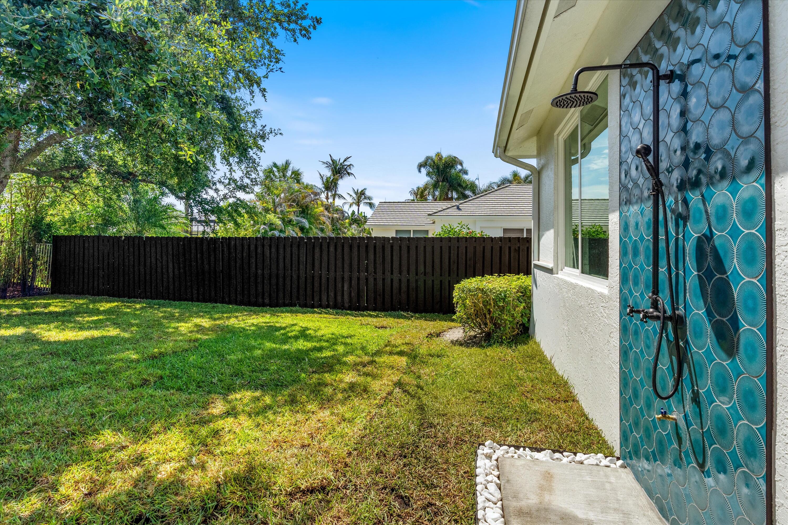 JUPITER RIVER ESTATES - Residential