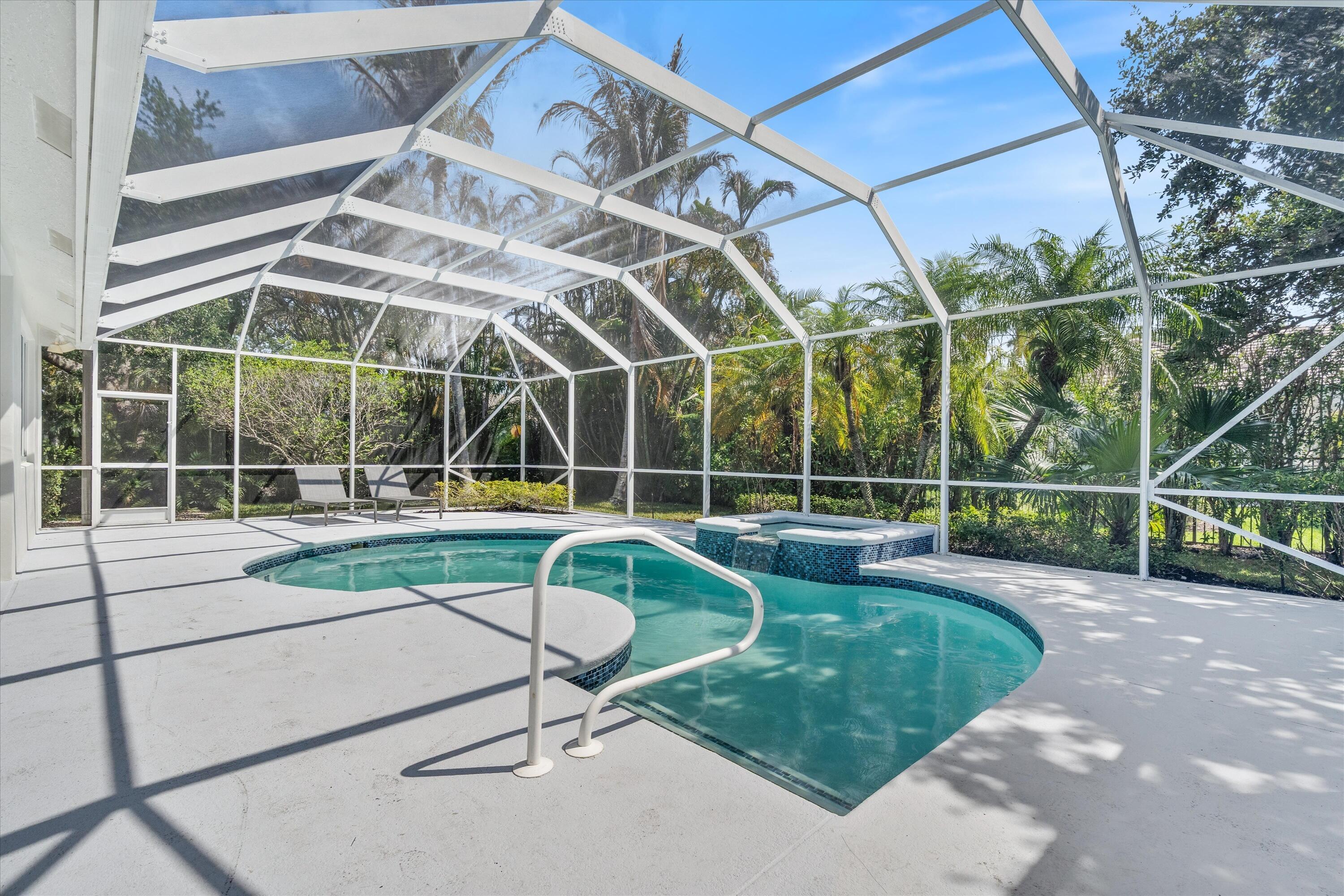 JUPITER RIVER ESTATES - Residential