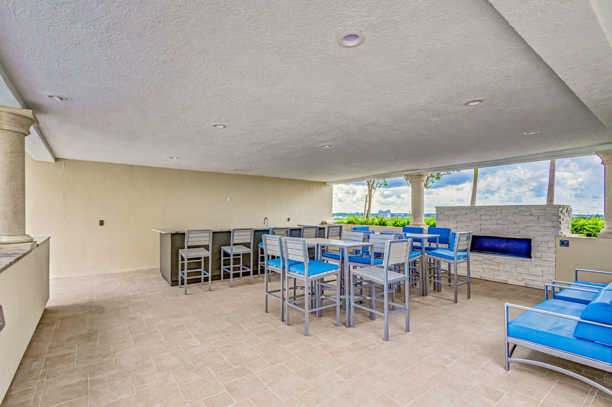 MARINA GRANDE RIVIERA BEACH CONDO - Residential