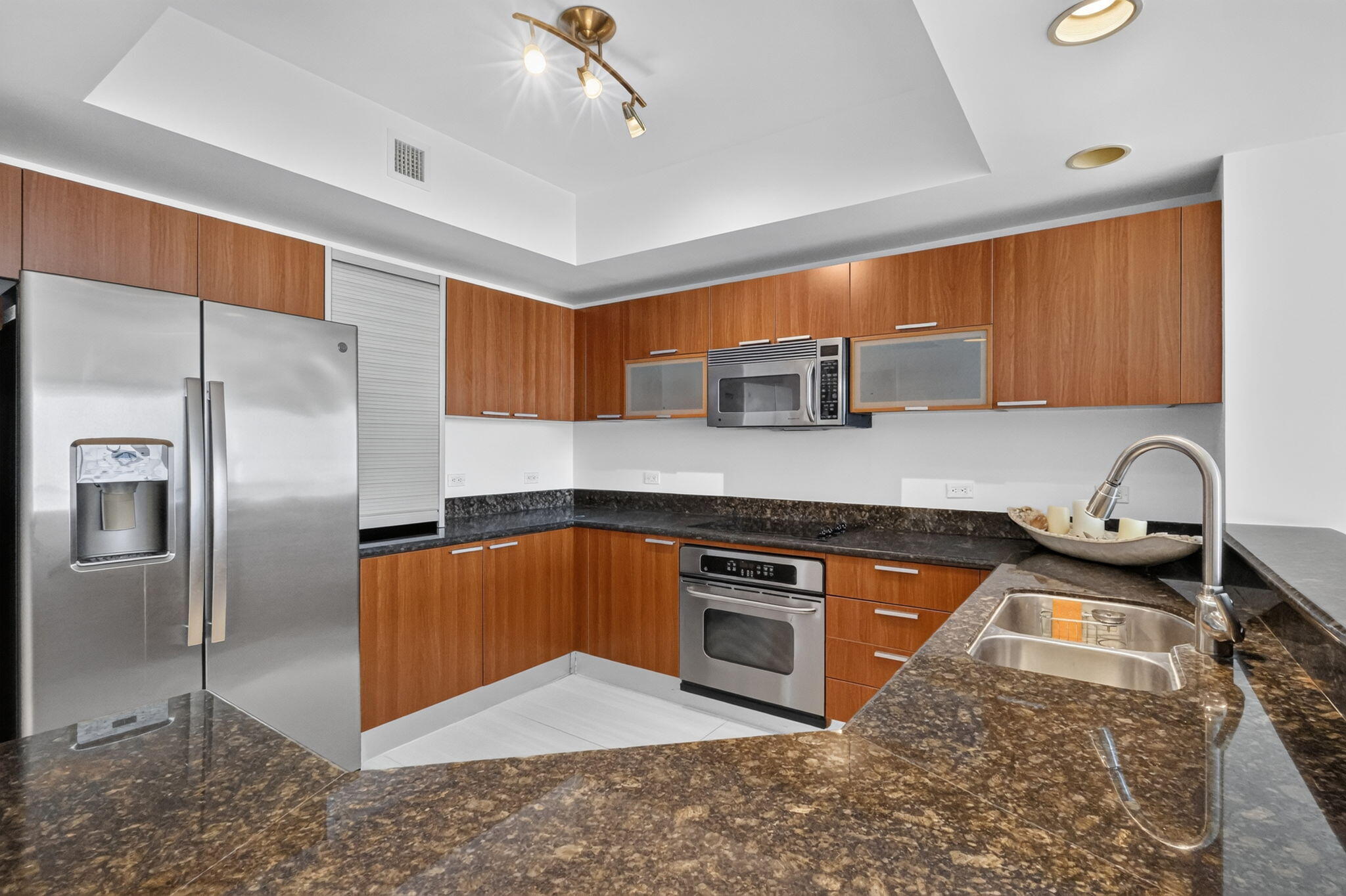 MARINA GRANDE RIVIERA BEACH CONDO - Residential