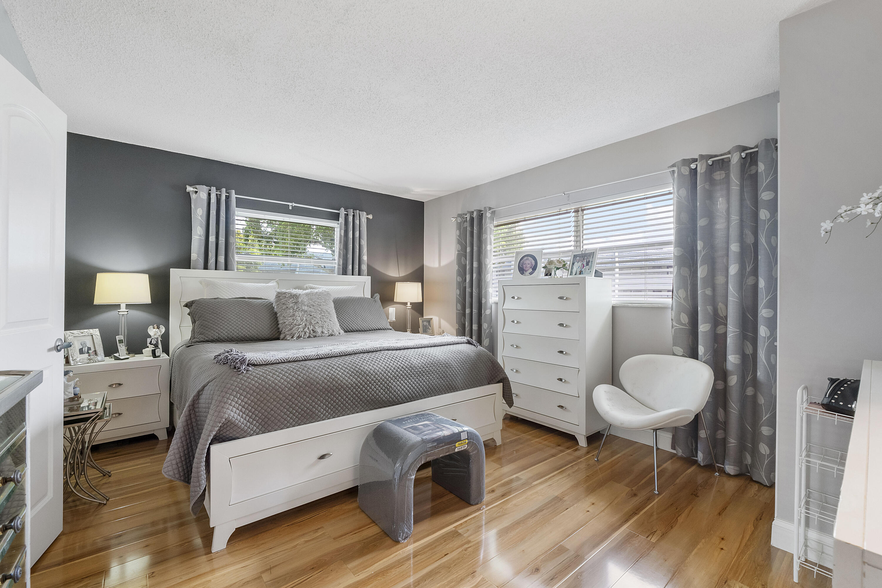 ORIOLE GOLF & TENNIS CLUB CONDO - Residential