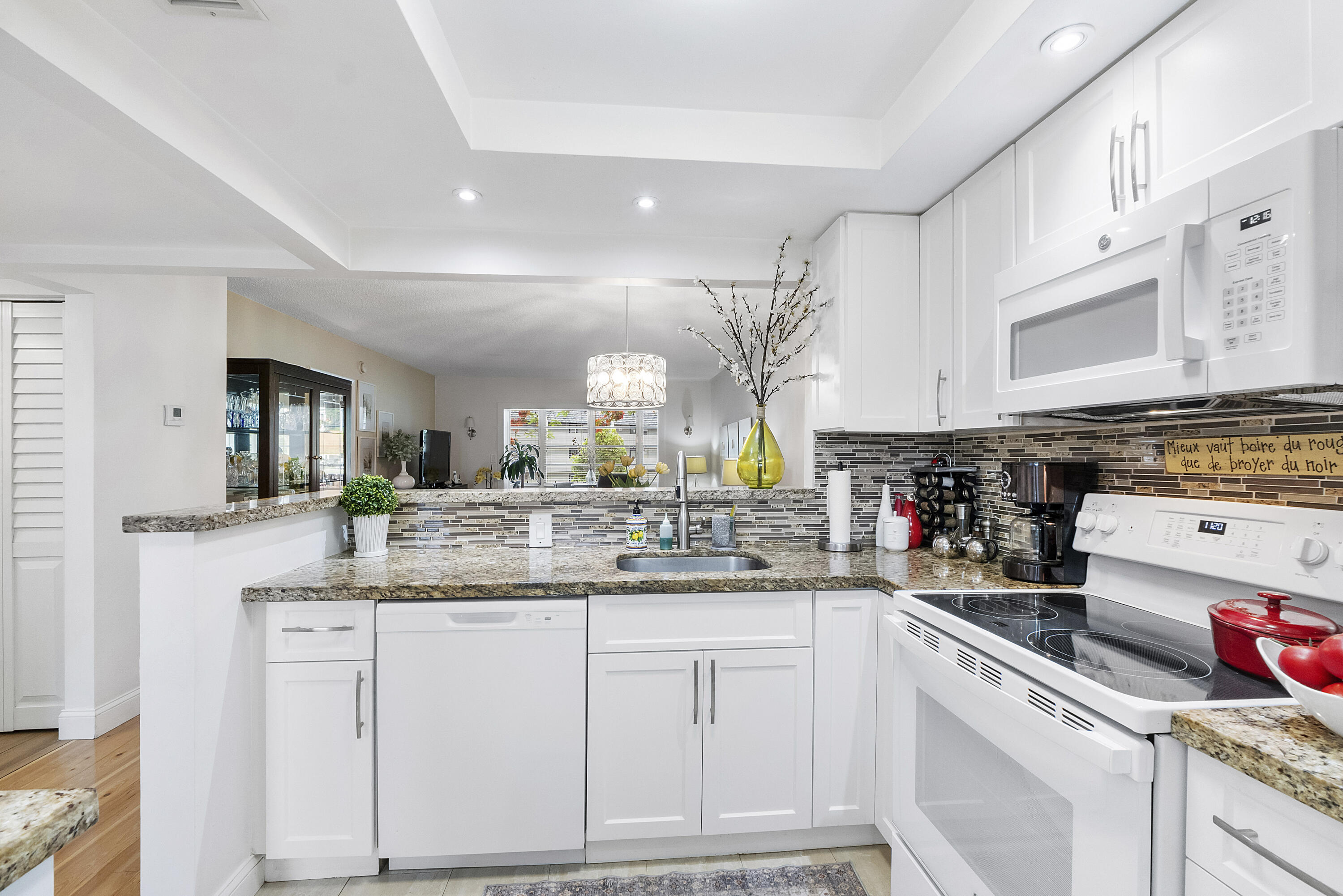 ORIOLE GOLF & TENNIS CLUB CONDO - Residential