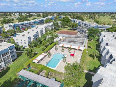 ORIOLE GOLF & TENNIS CLUB CONDO - Residential