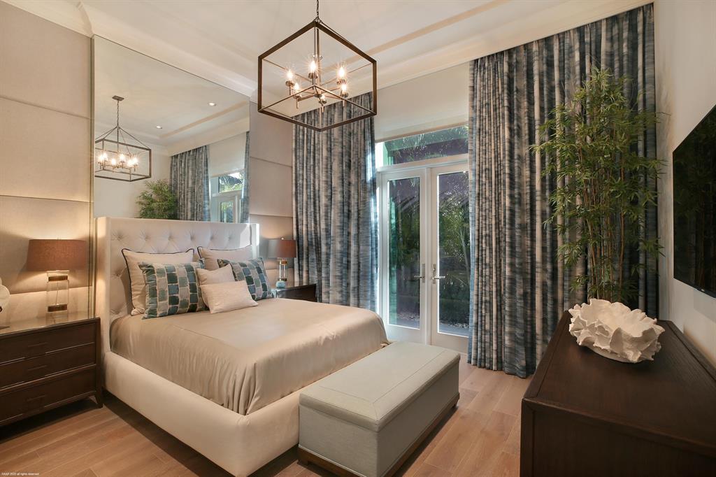 OLD PALM - Residential