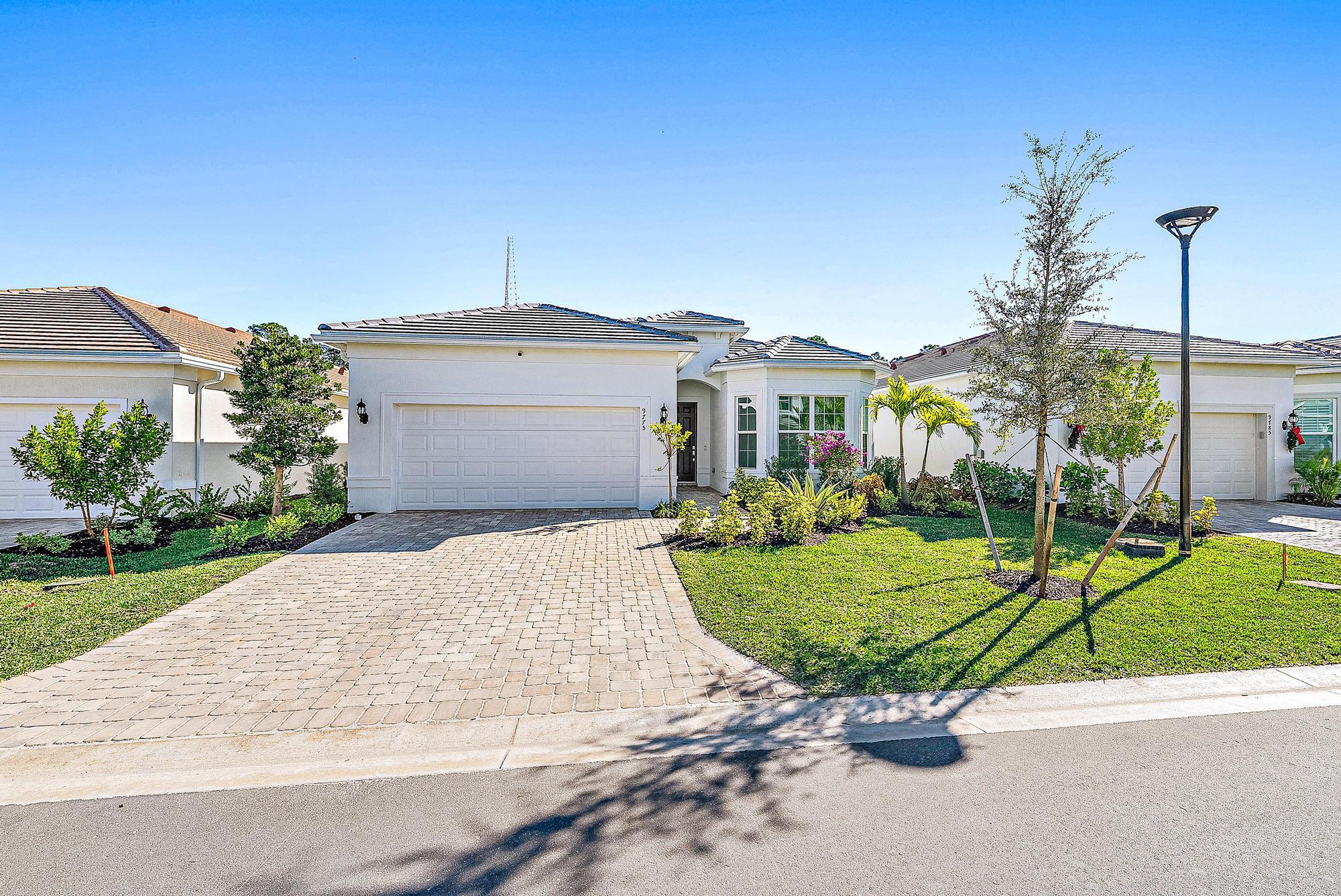 HIGHPOINTE - Residential