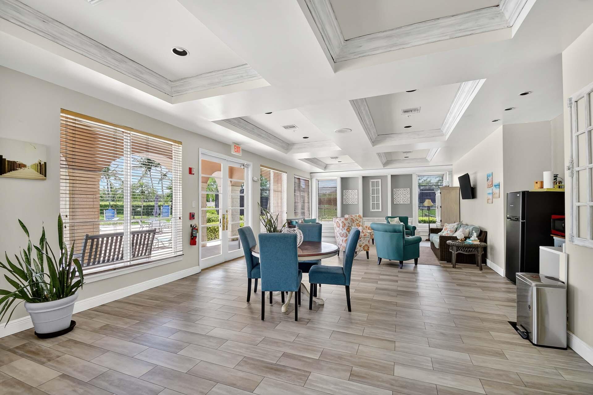 ST ANDREWS AT POLO CLUB CONDO - Residential Lease