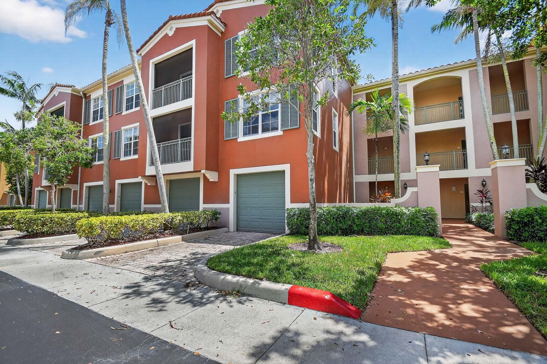 ST ANDREWS AT POLO CLUB CONDO - Residential Lease