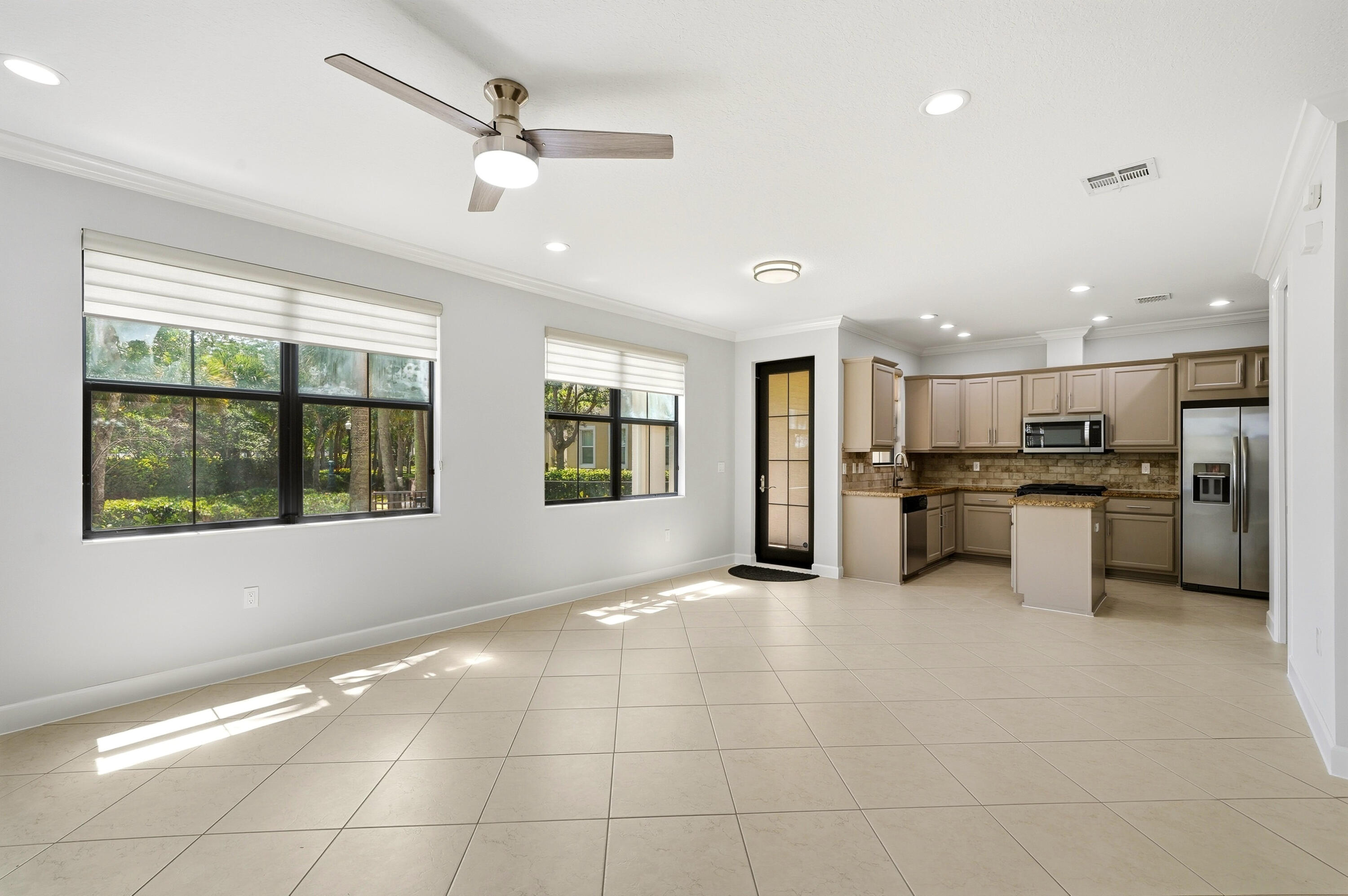 OAKLAND SAWGRASS EXPRESSWAY PLAT - Residential