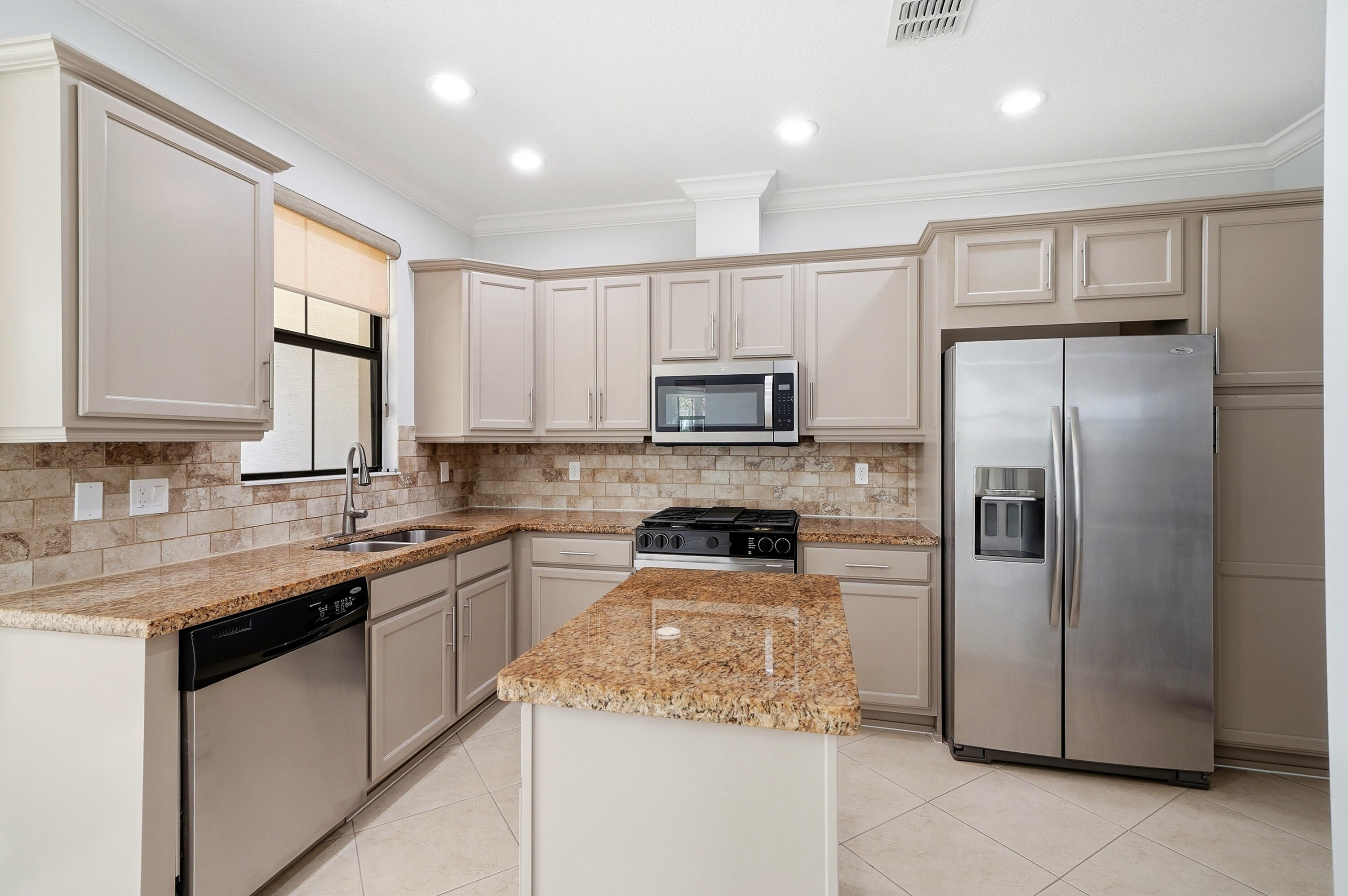 OAKLAND SAWGRASS EXPRESSWAY PLAT - Residential