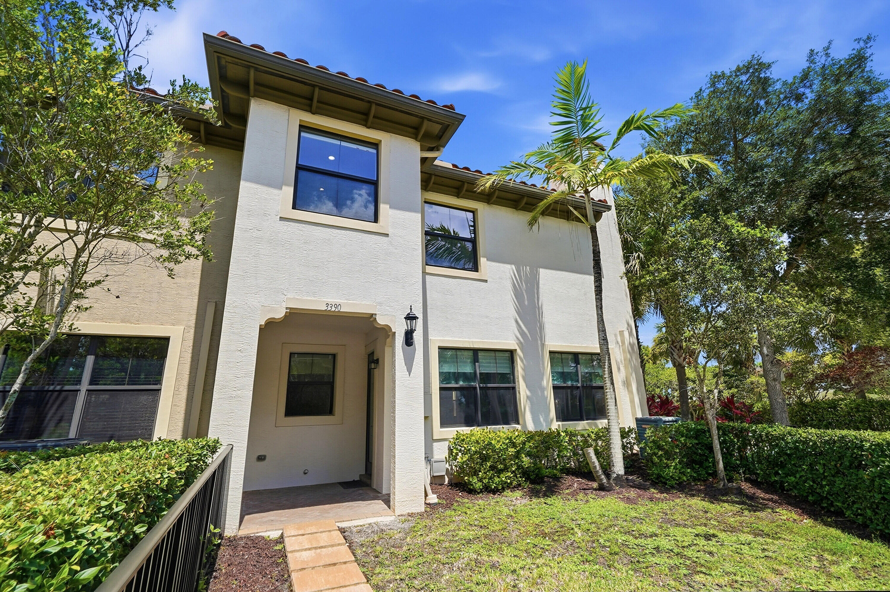 OAKLAND SAWGRASS EXPRESSWAY PLAT - Residential