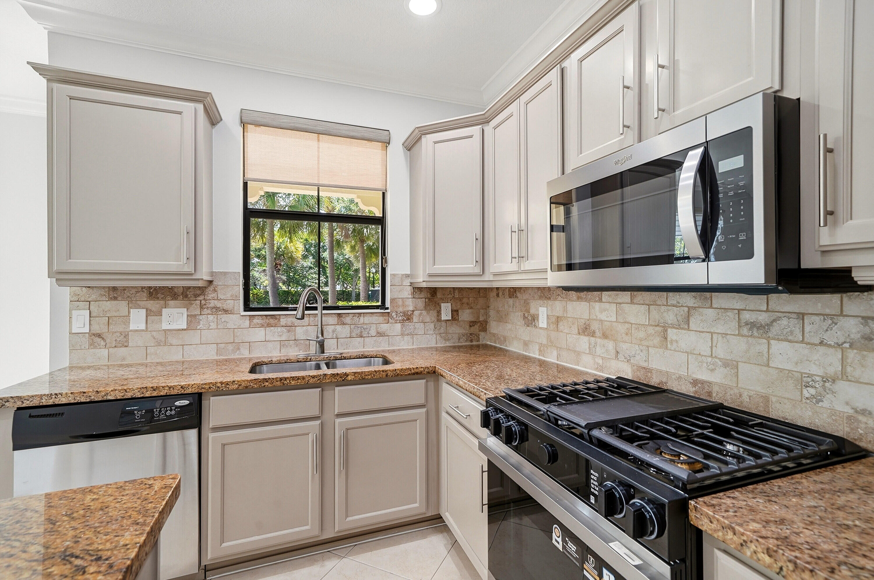 OAKLAND SAWGRASS EXPRESSWAY PLAT - Residential