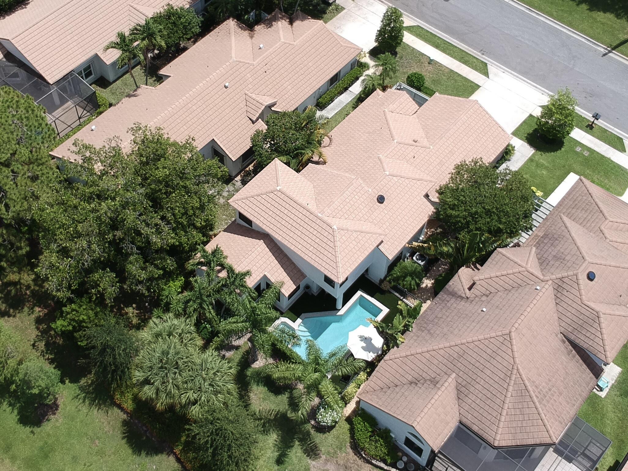 SHERWOOD FOREST - Residential