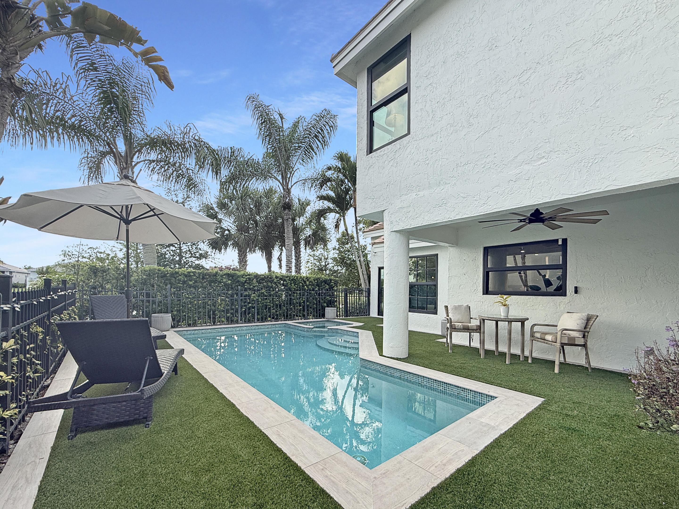 SHERWOOD FOREST - Residential
