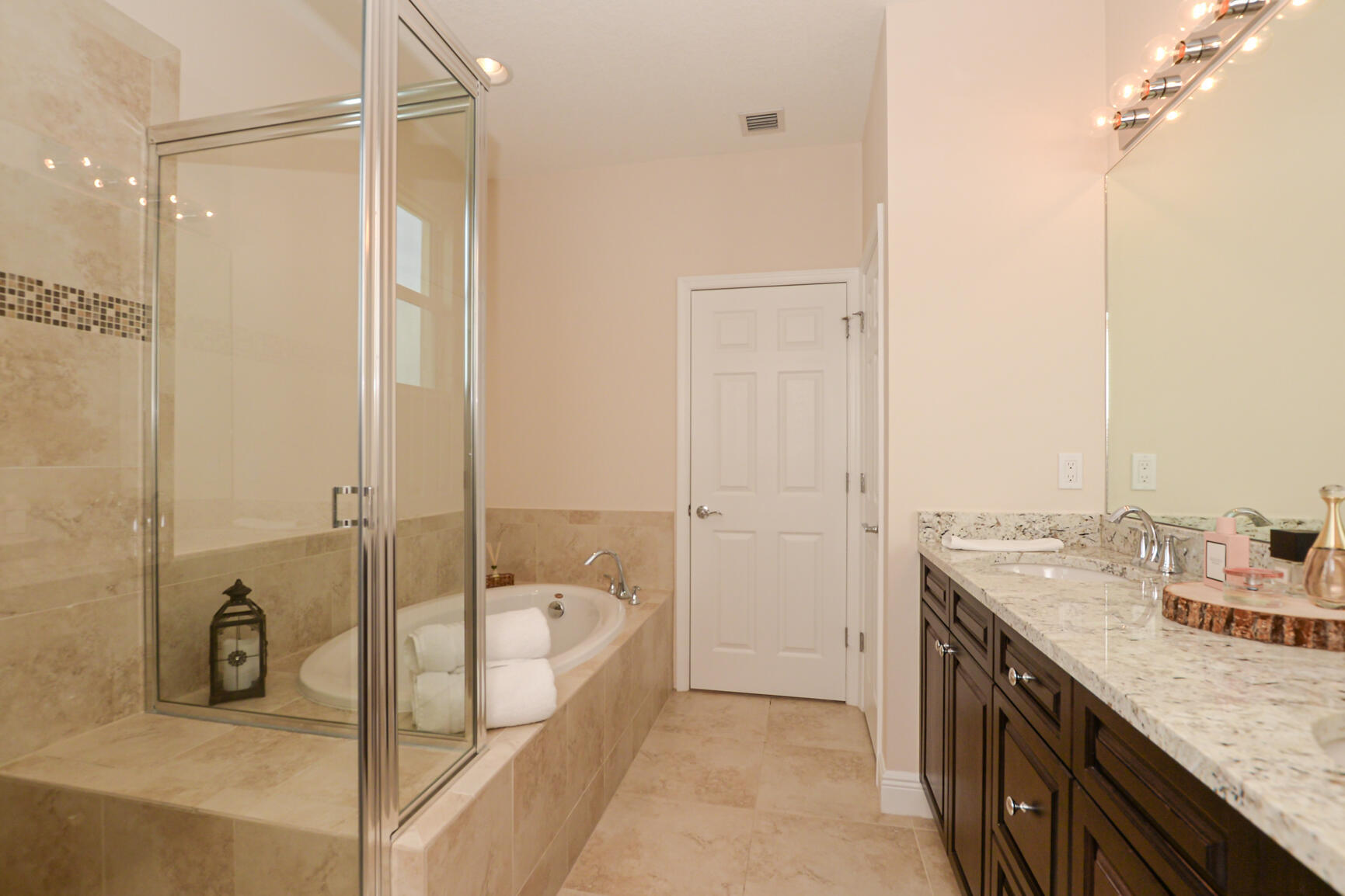 VIZCAYA FALLS PLAT 1 - Residential Lease