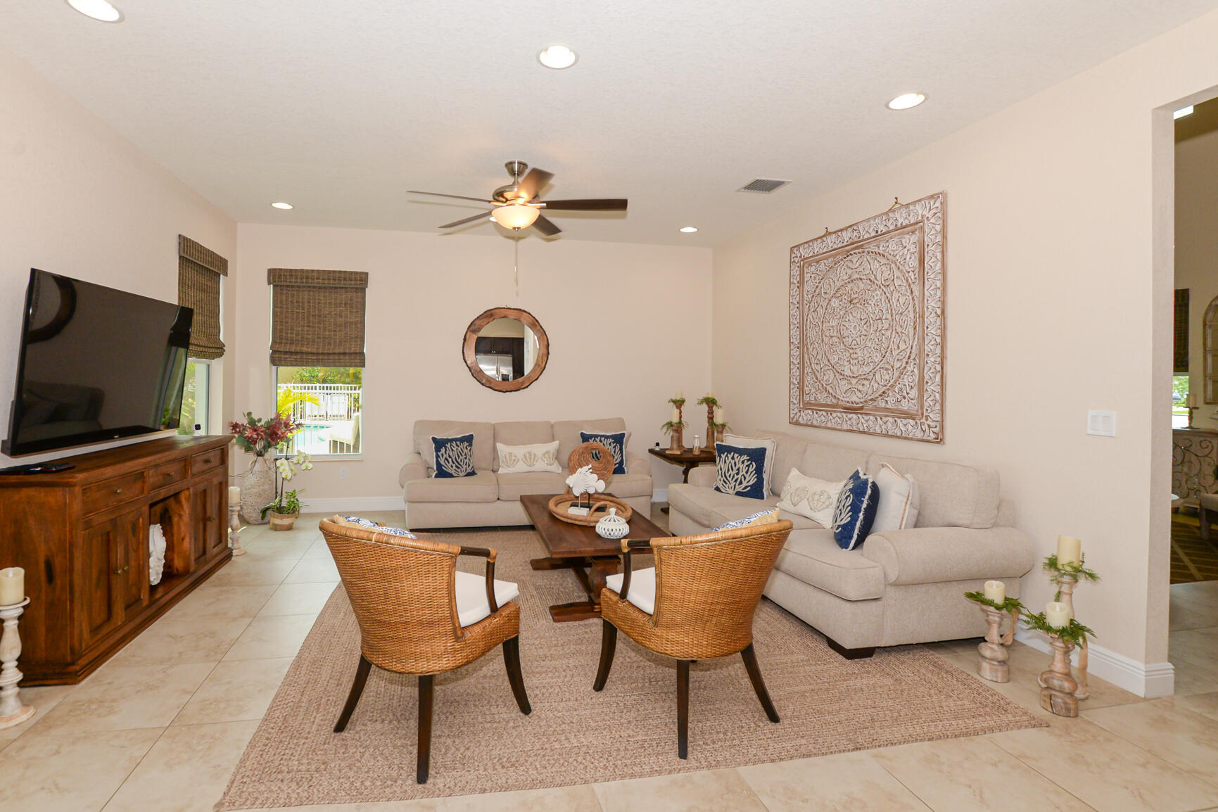 VIZCAYA FALLS PLAT 1 - Residential Lease