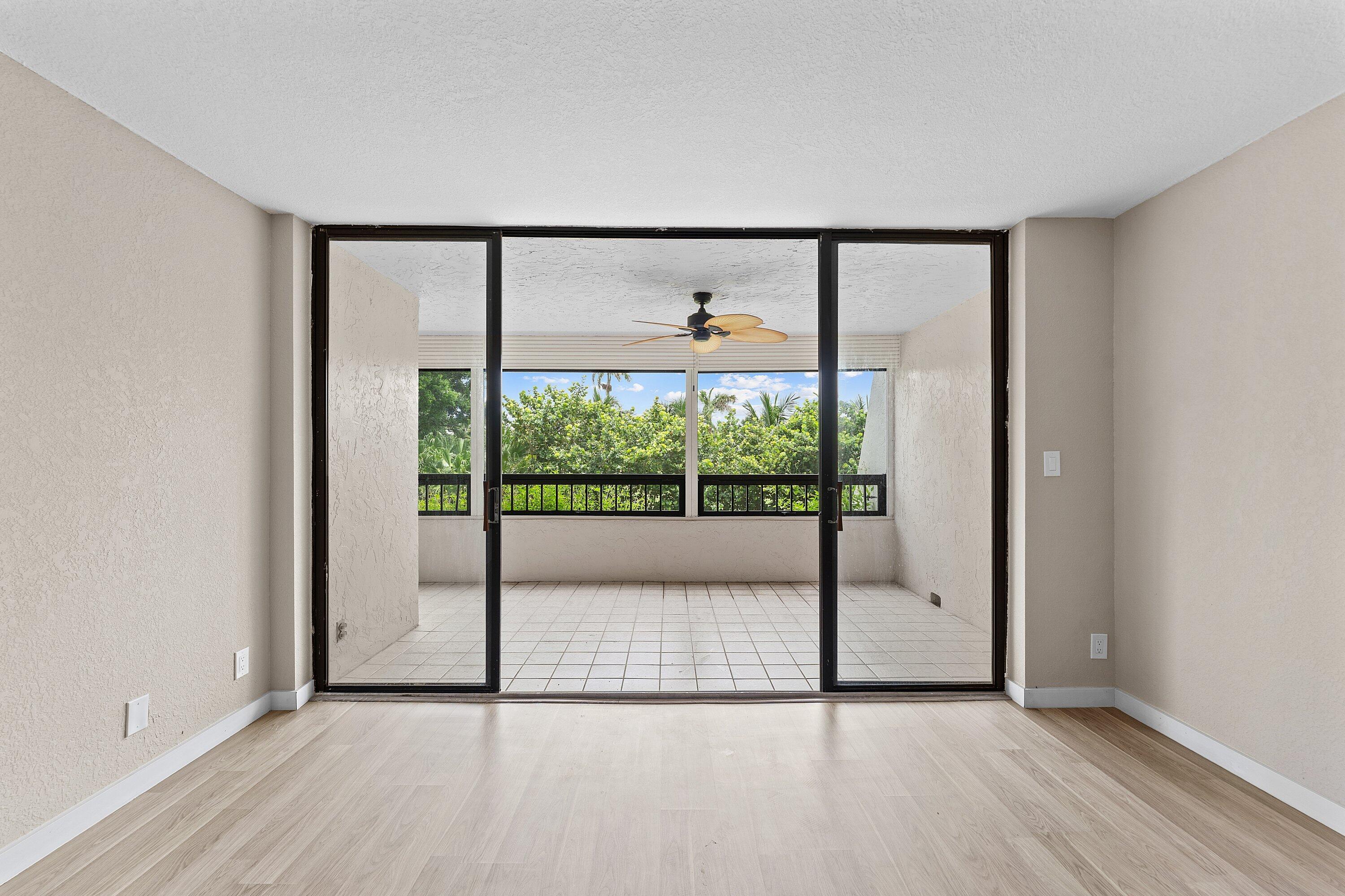 GLENS CONDO - Residential