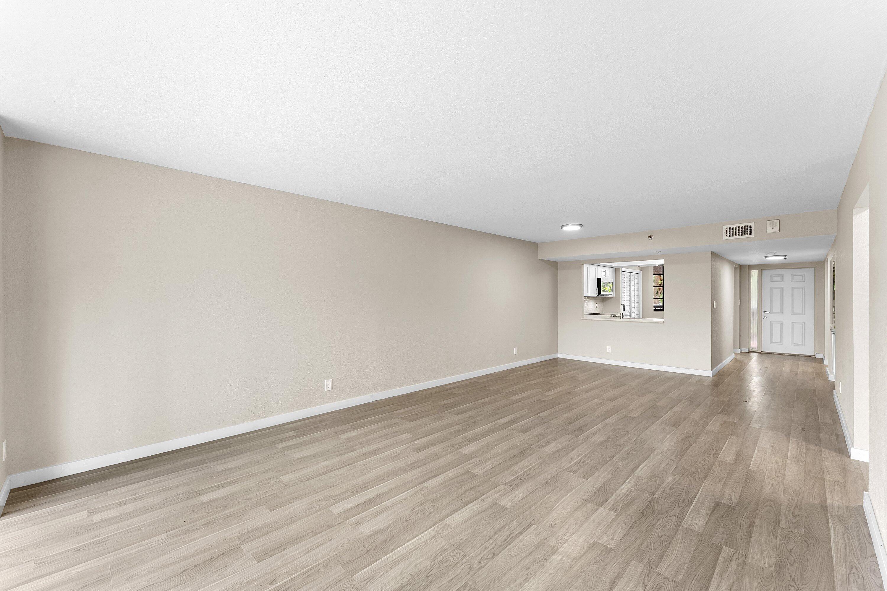 GLENS CONDO - Residential