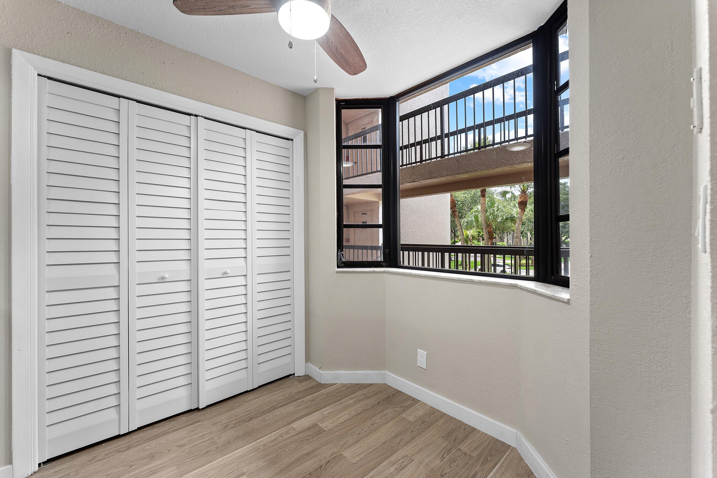 GLENS CONDO - Residential