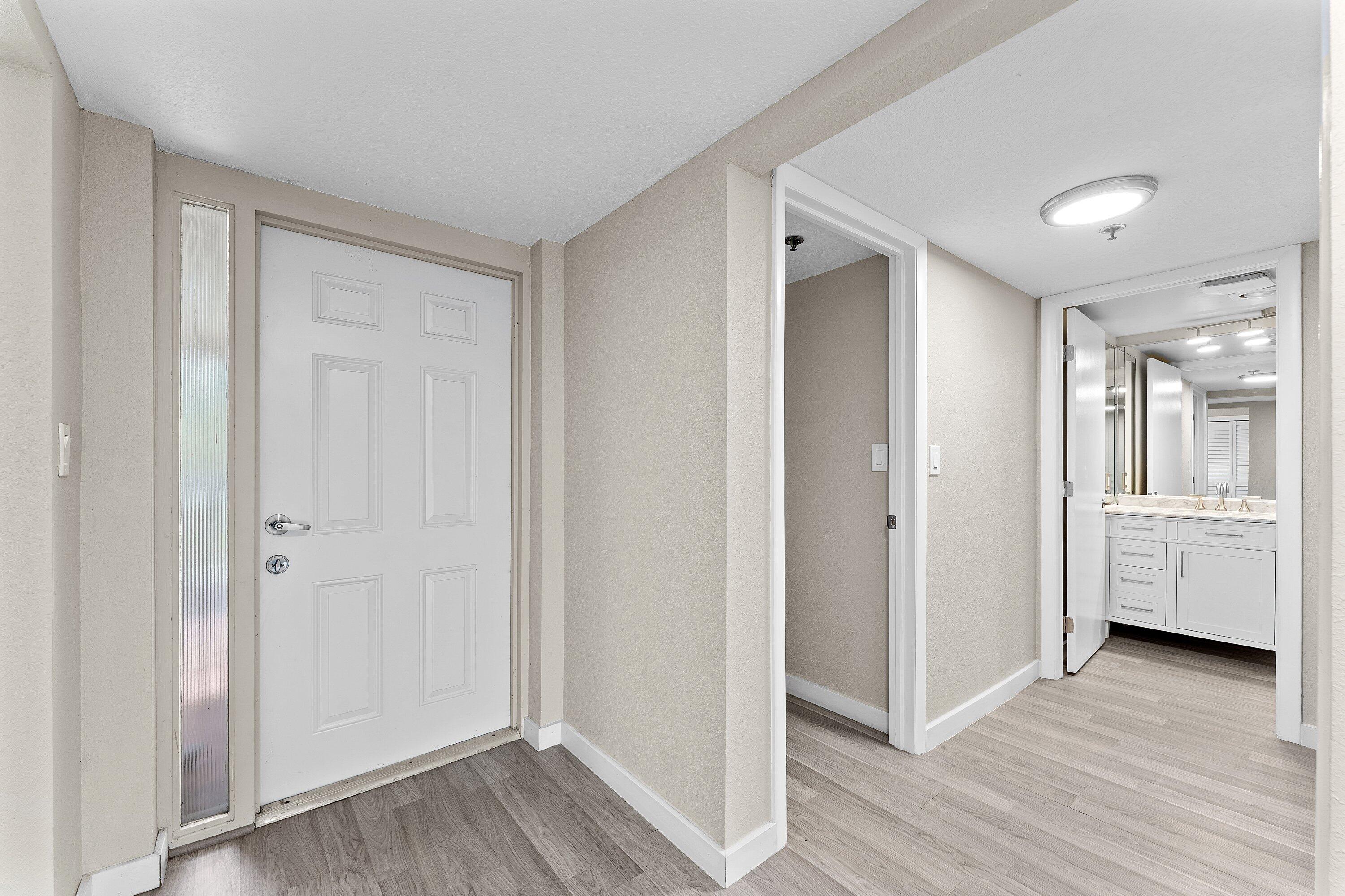 GLENS CONDO - Residential