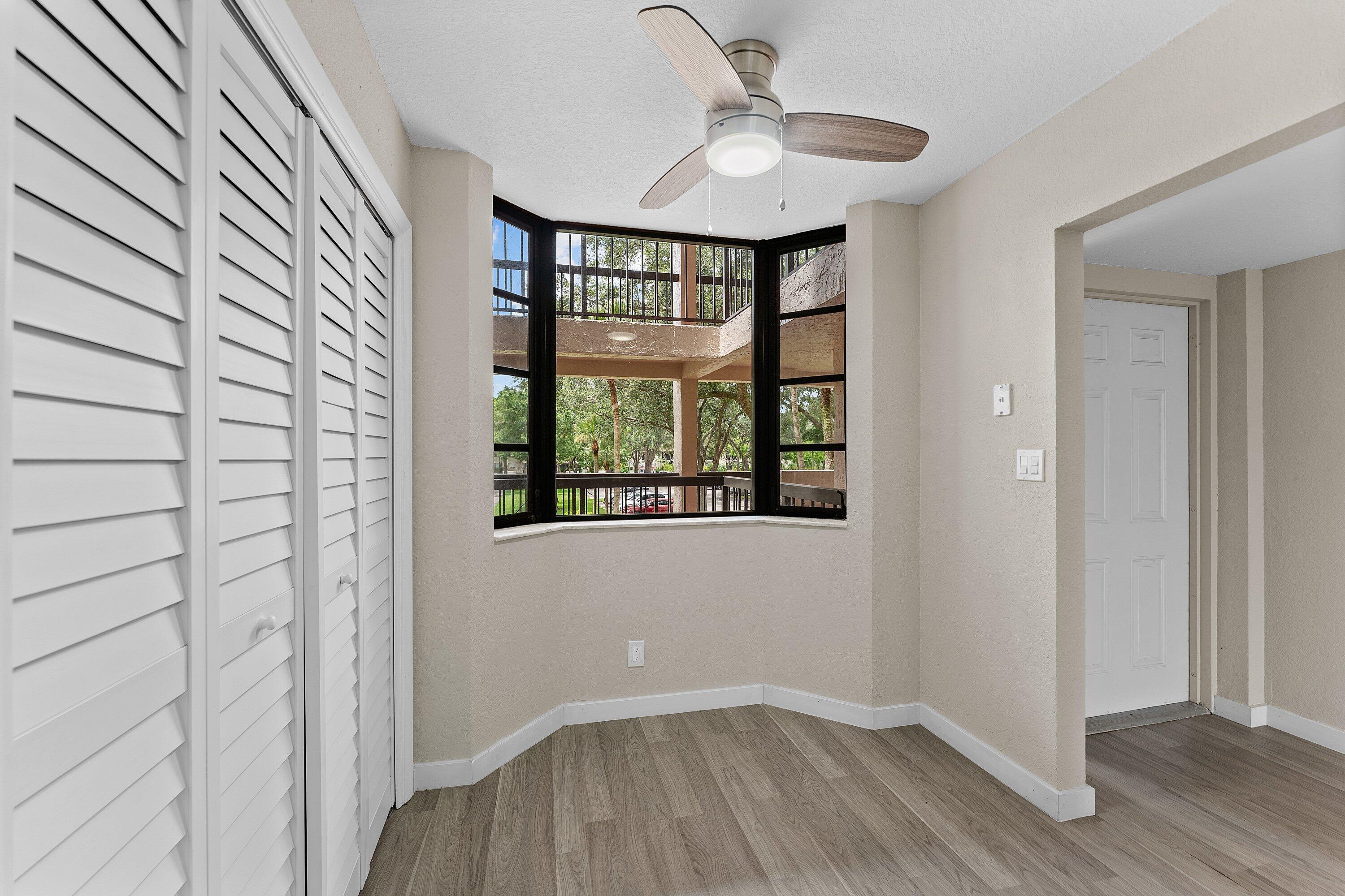 GLENS CONDO - Residential