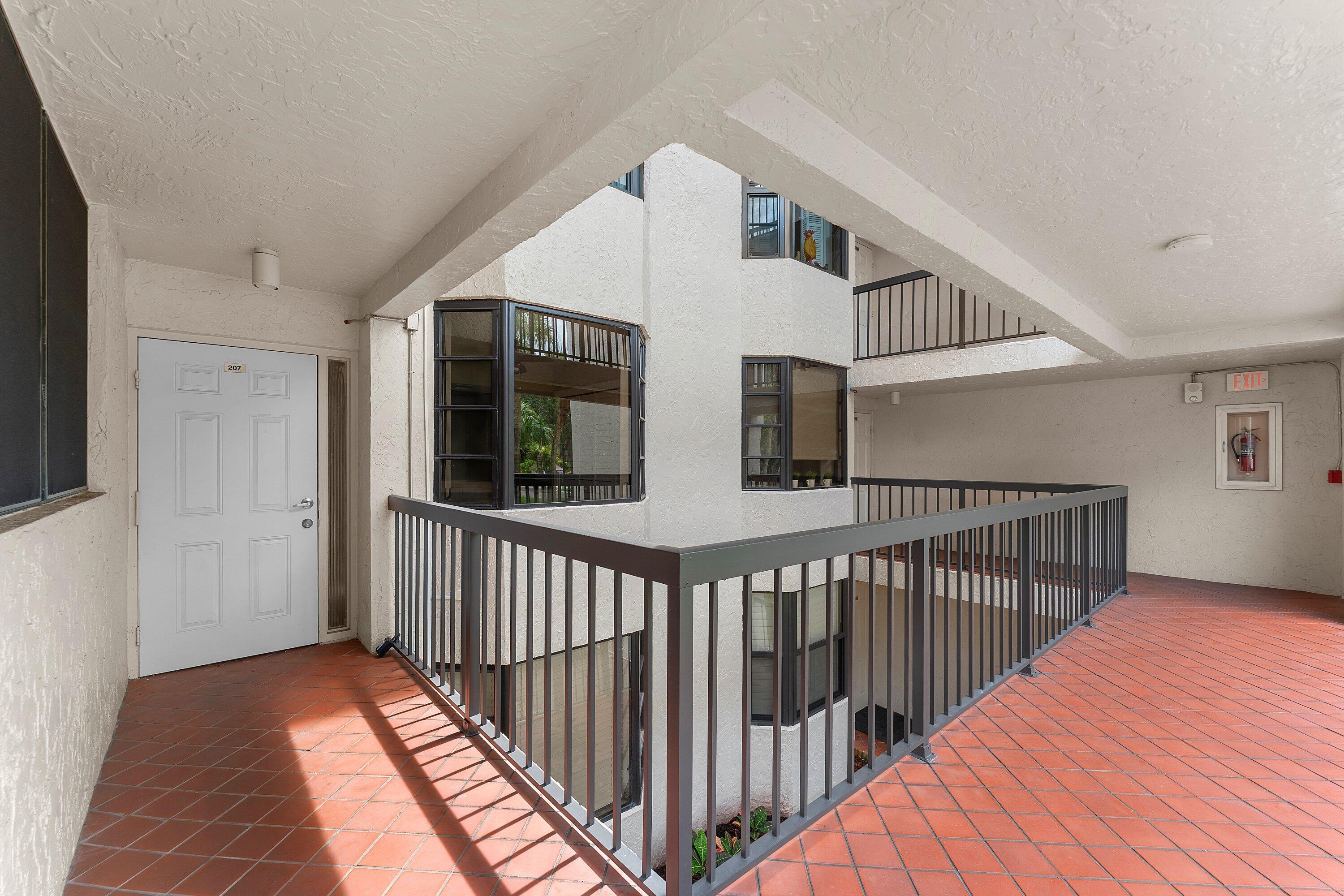 GLENS CONDO - Residential