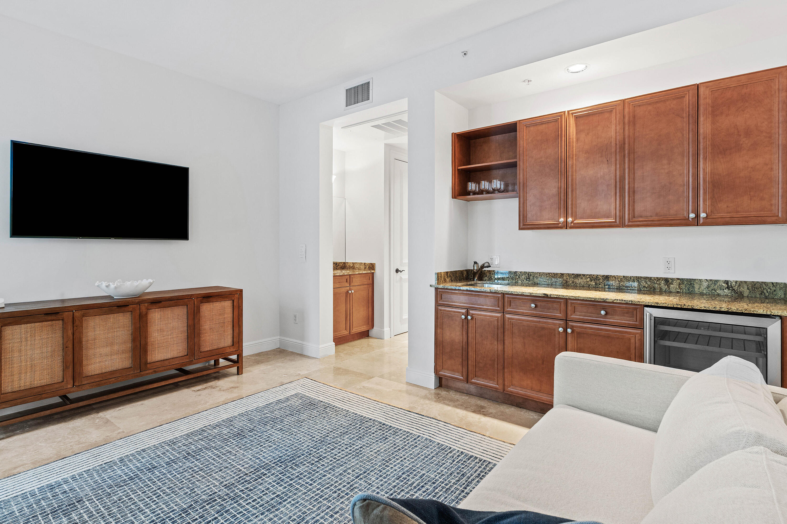 BELLA VISTA CONDO - Residential Lease