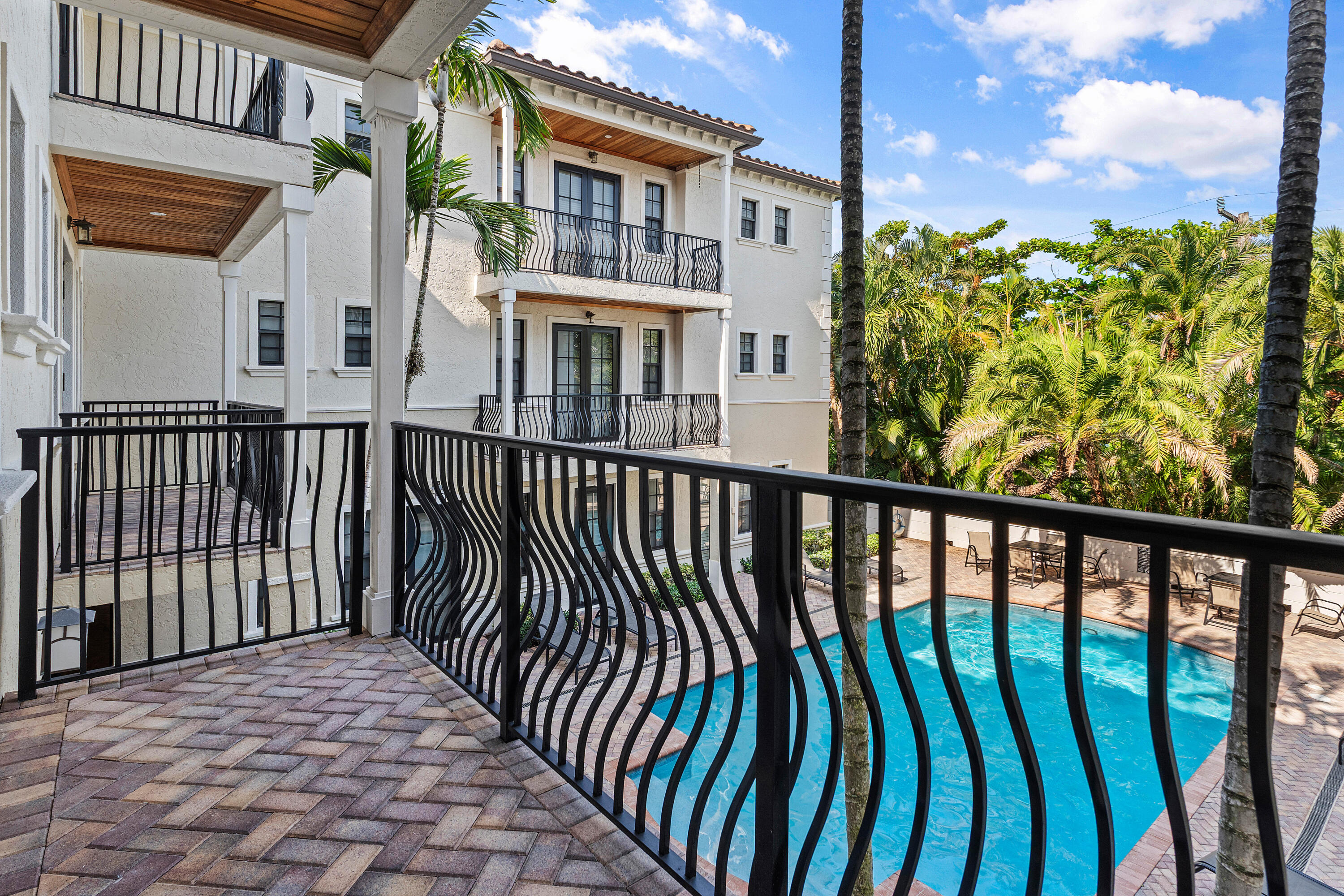 BELLA VISTA CONDO - Residential Lease