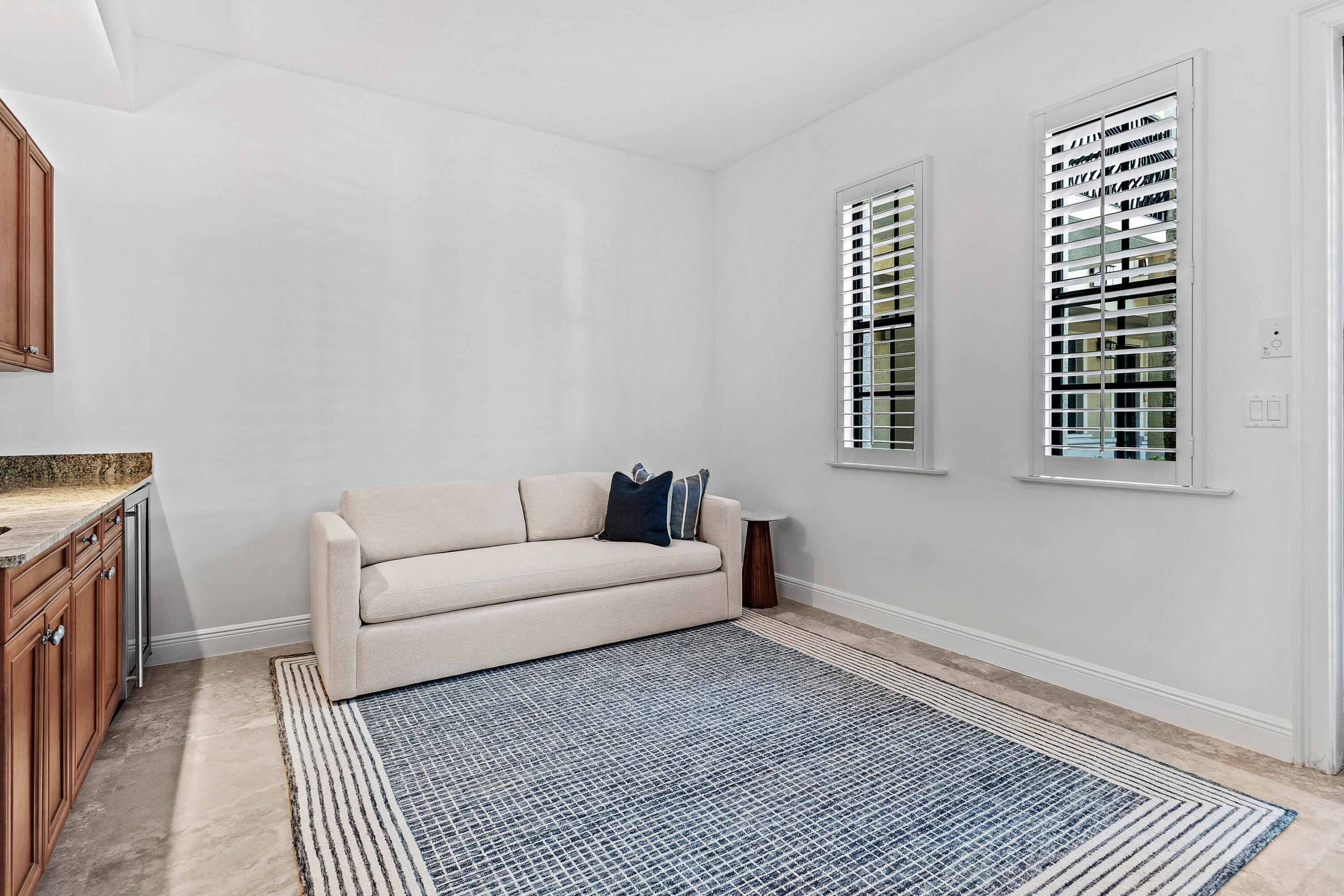 BELLA VISTA CONDO - Residential Lease
