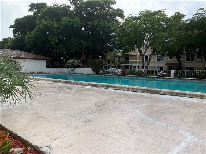 CORAL GARDENS II CONDO - Residential Lease