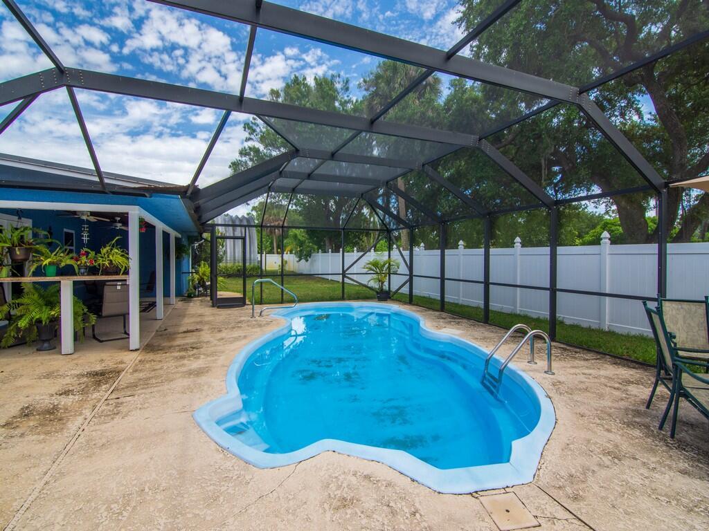 Dixie Gardens - Residential Lease