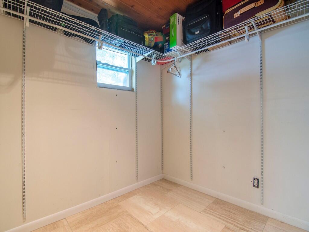Dixie Gardens - Residential Lease