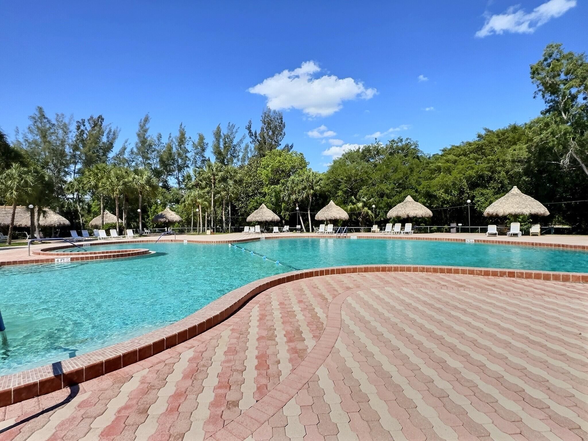 HOLIDAY SPRINGS VILLAGE 1 CONDO - Residential