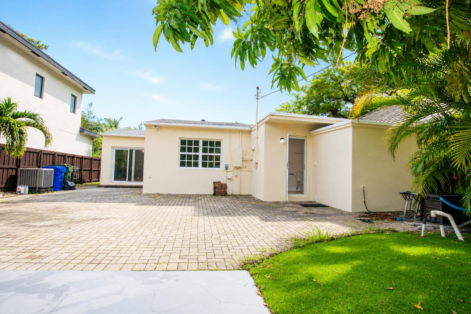 OSBORNE PARK - Residential Lease