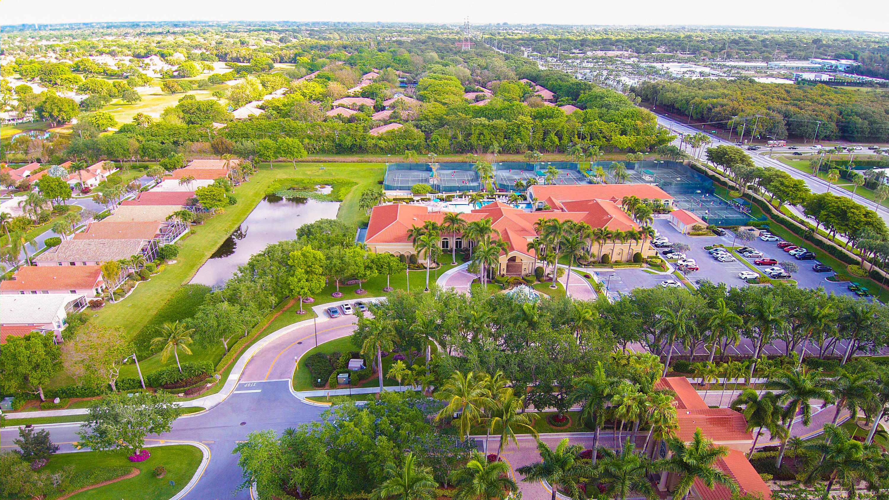 CASCADE LAKES - Residential