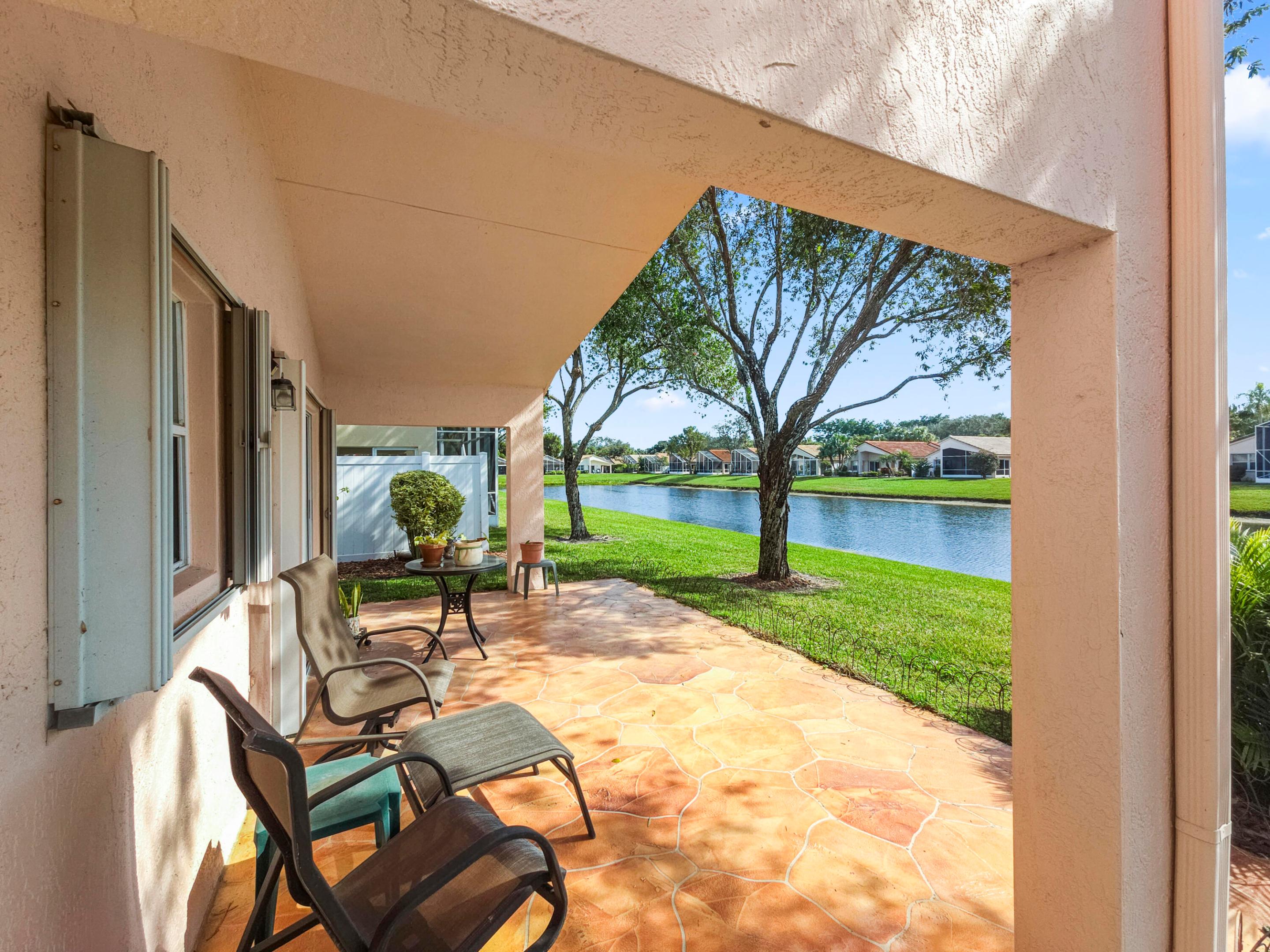 CASCADE LAKES - Residential