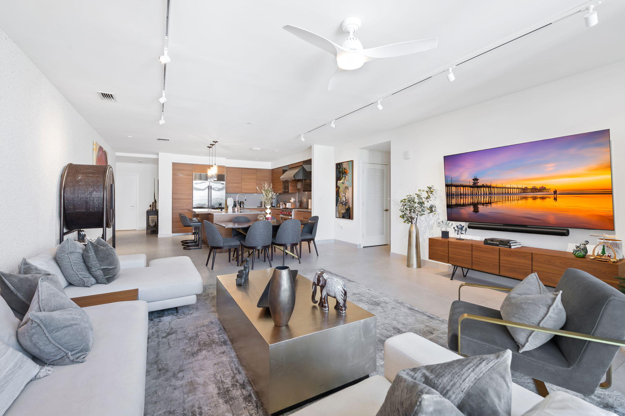 BRICKELLS FLAGLER - Residential
