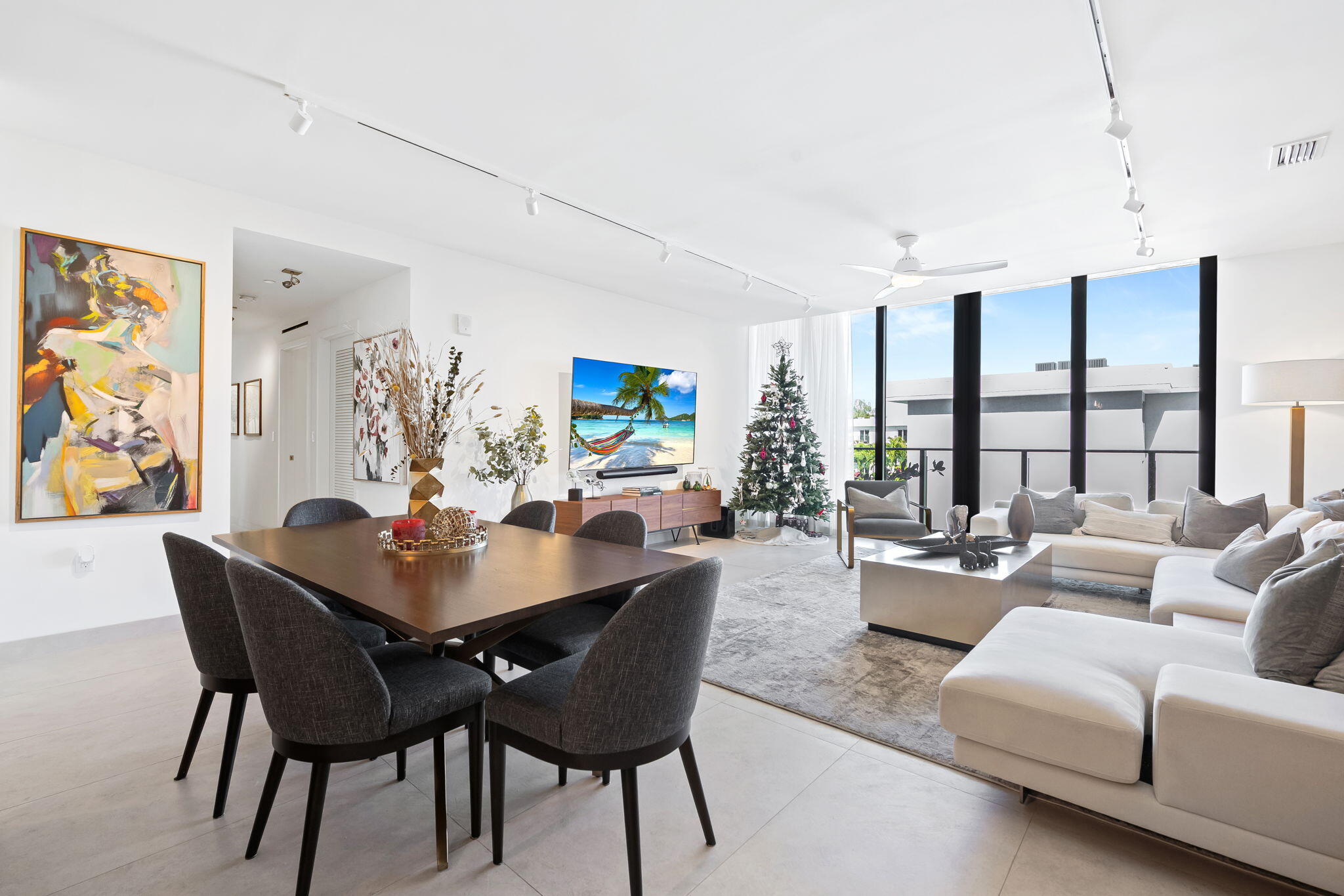 BRICKELLS FLAGLER - Residential