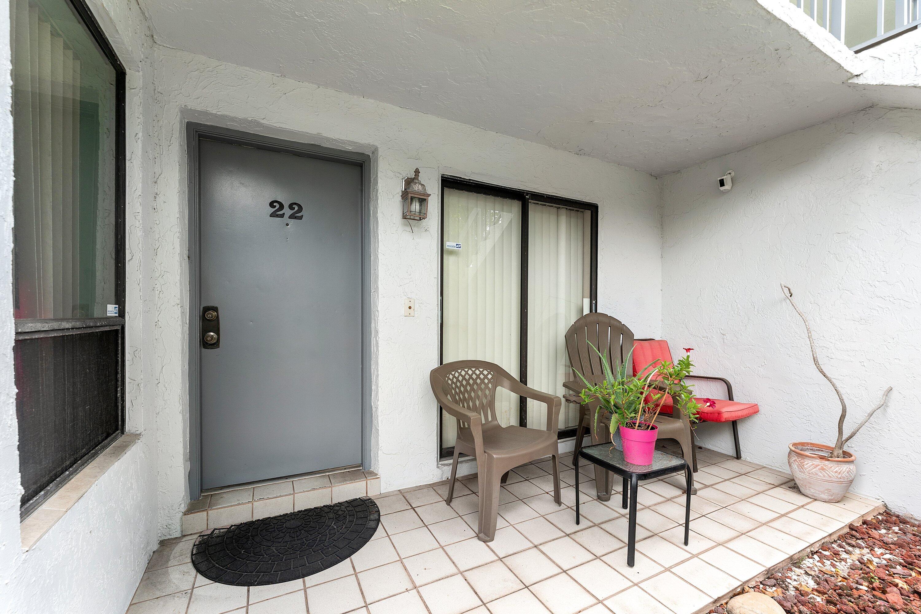 BOCA ISLE CONDO - Residential