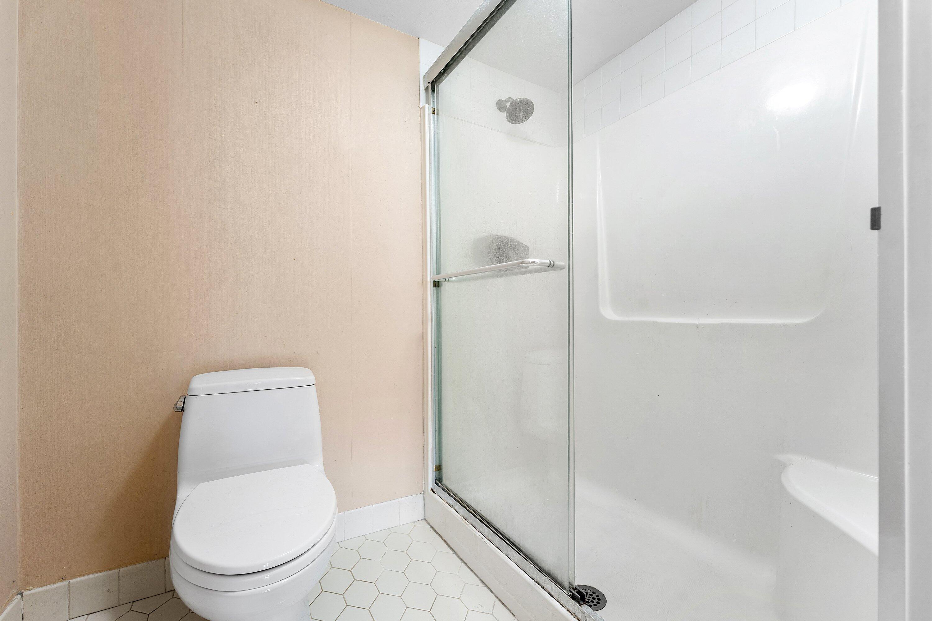 BOCA ISLE CONDO - Residential
