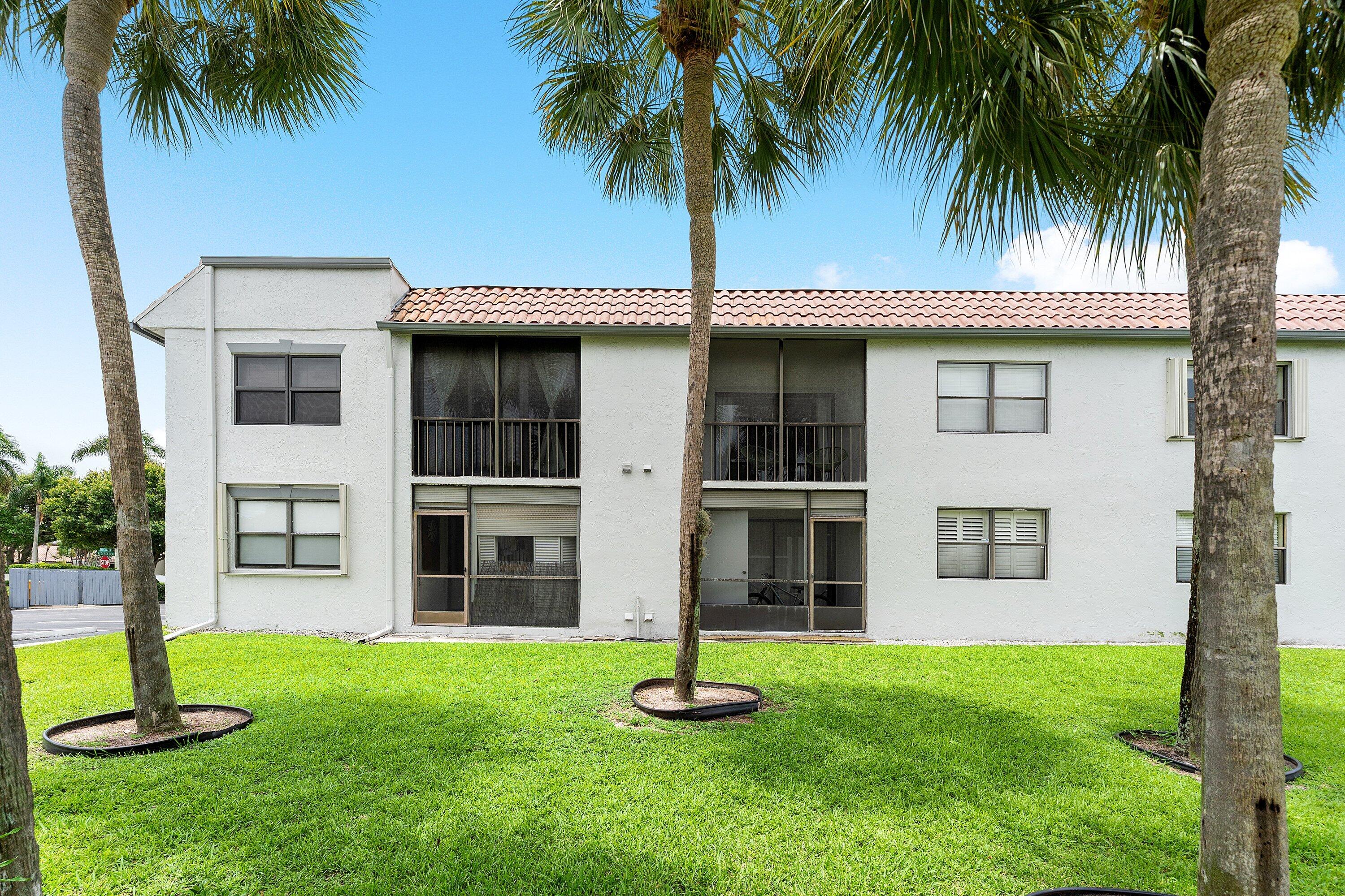 BOCA ISLE CONDO - Residential