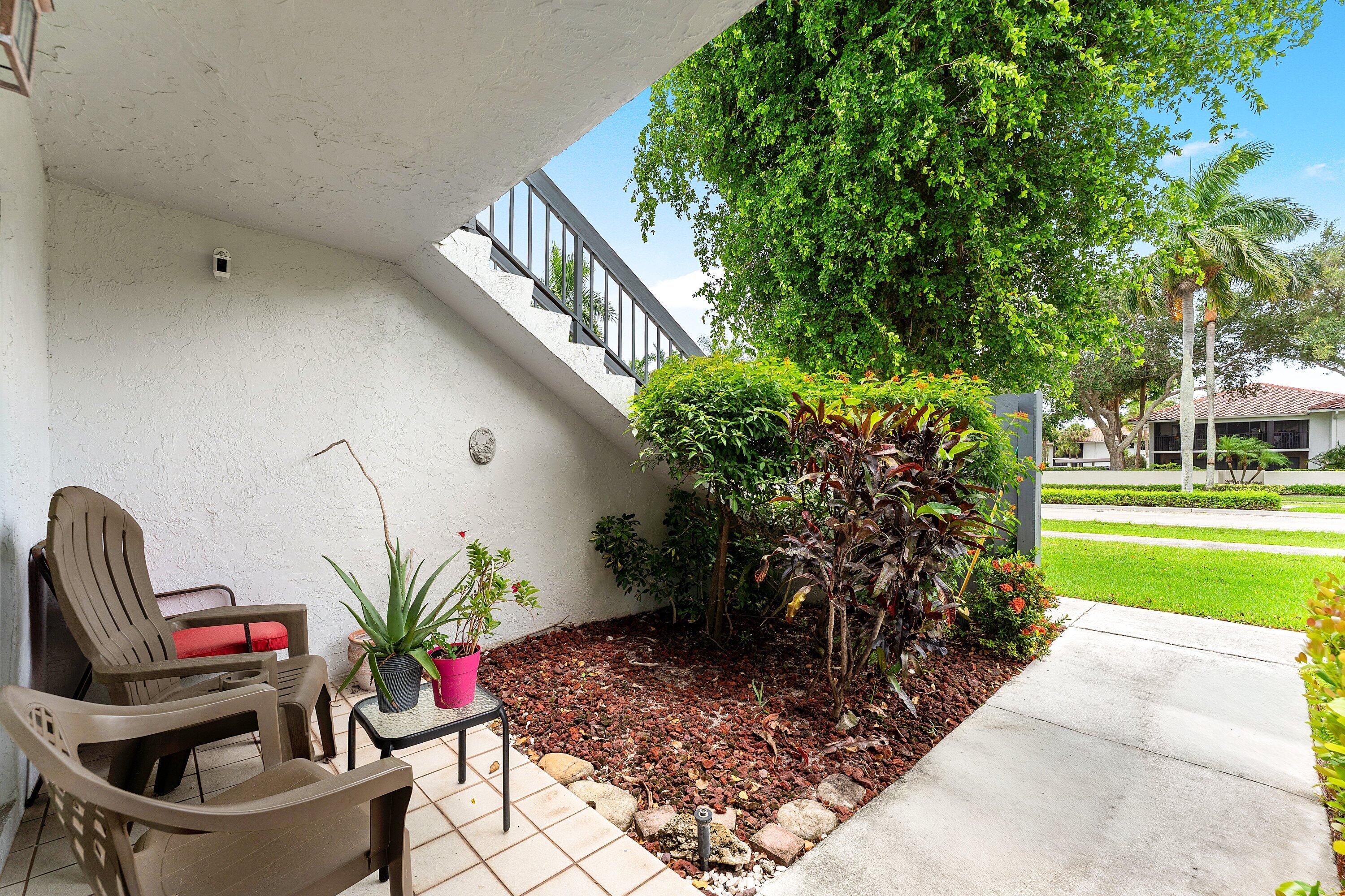 BOCA ISLE CONDO - Residential