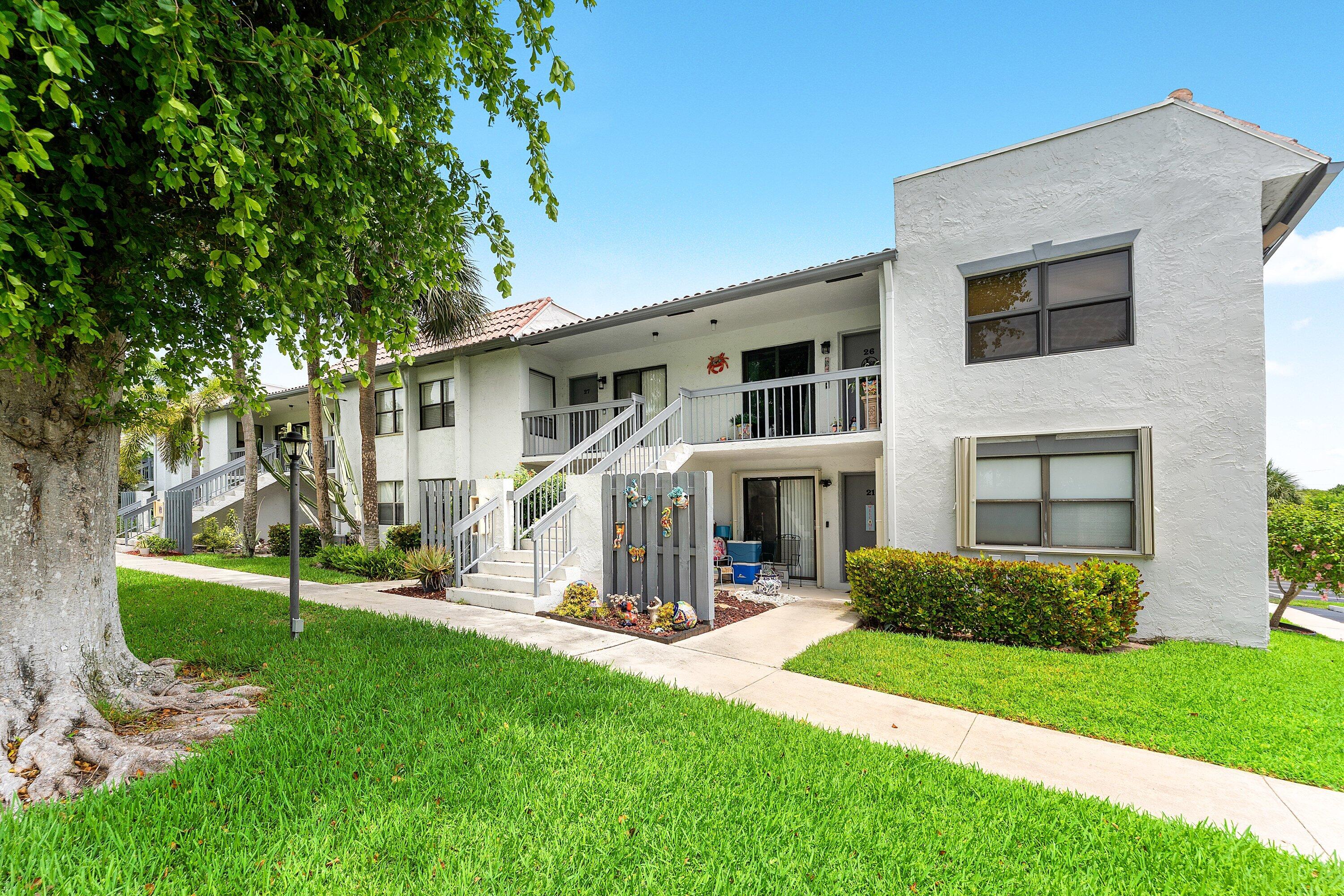 BOCA ISLE CONDO - Residential