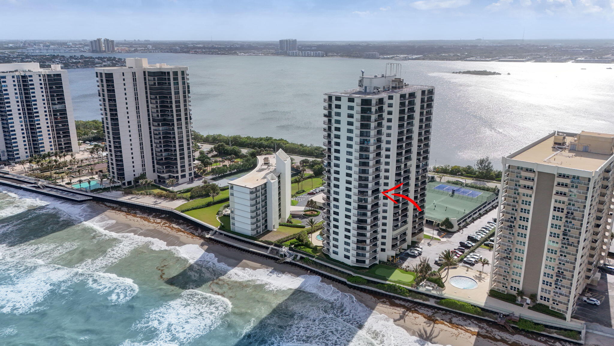 CONNEMARA CONDO - Residential