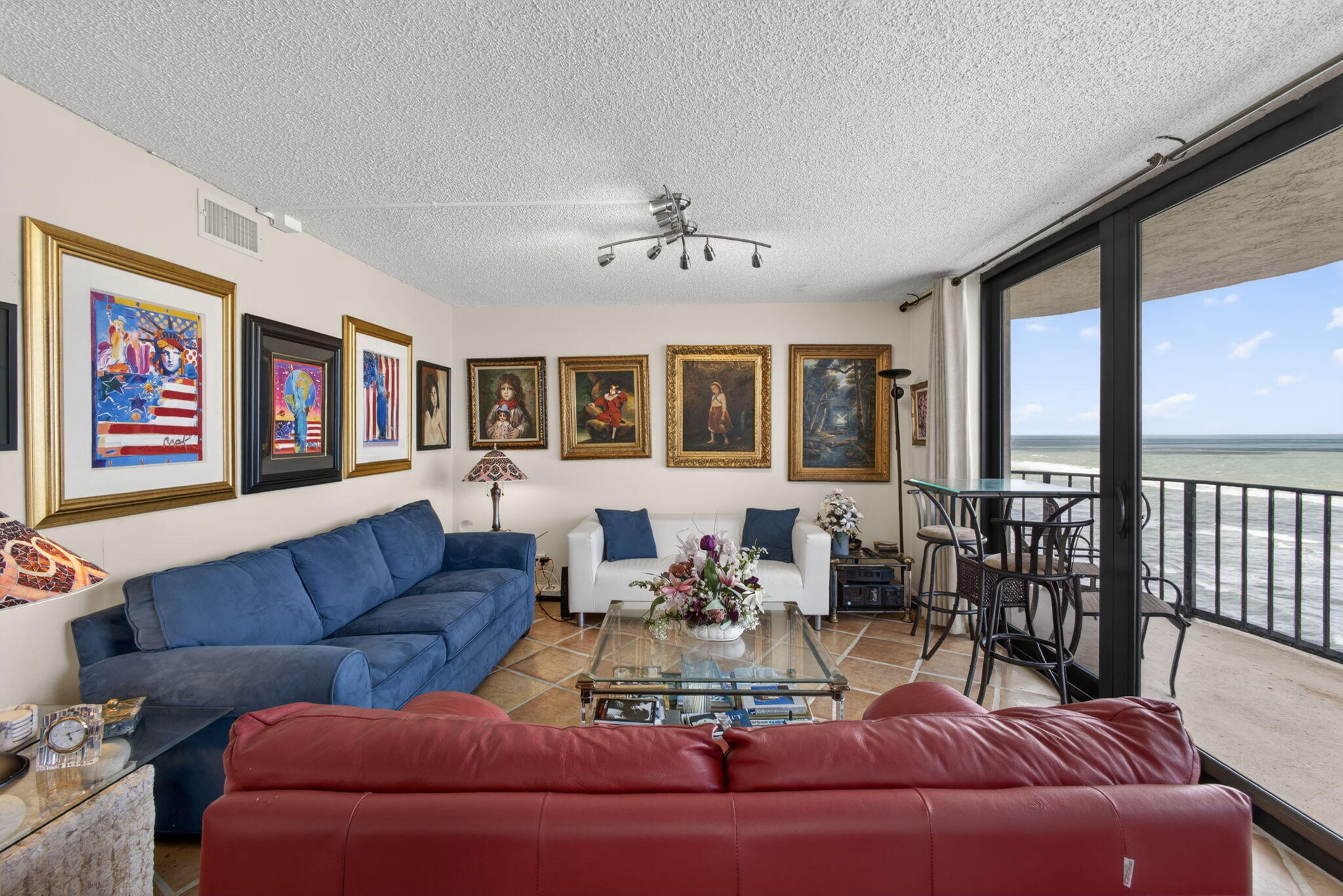 CONNEMARA CONDO - Residential
