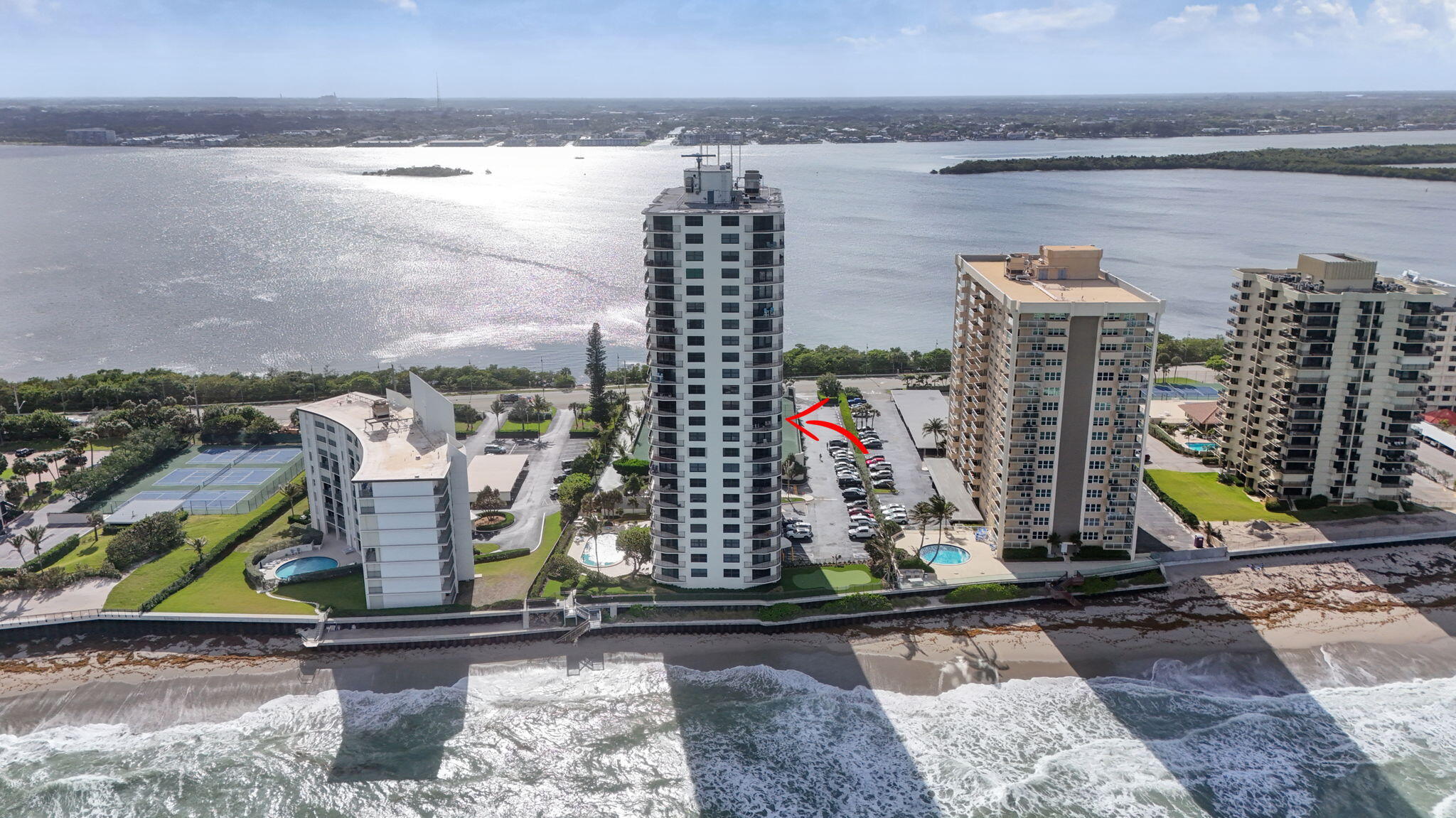 CONNEMARA CONDO - Residential