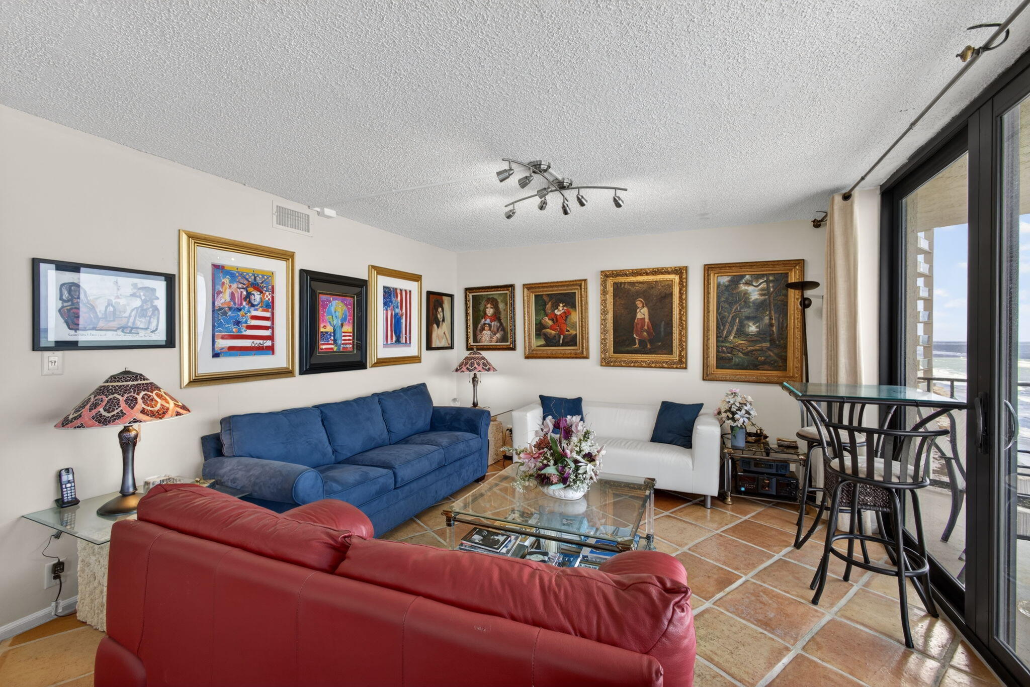 CONNEMARA CONDO - Residential