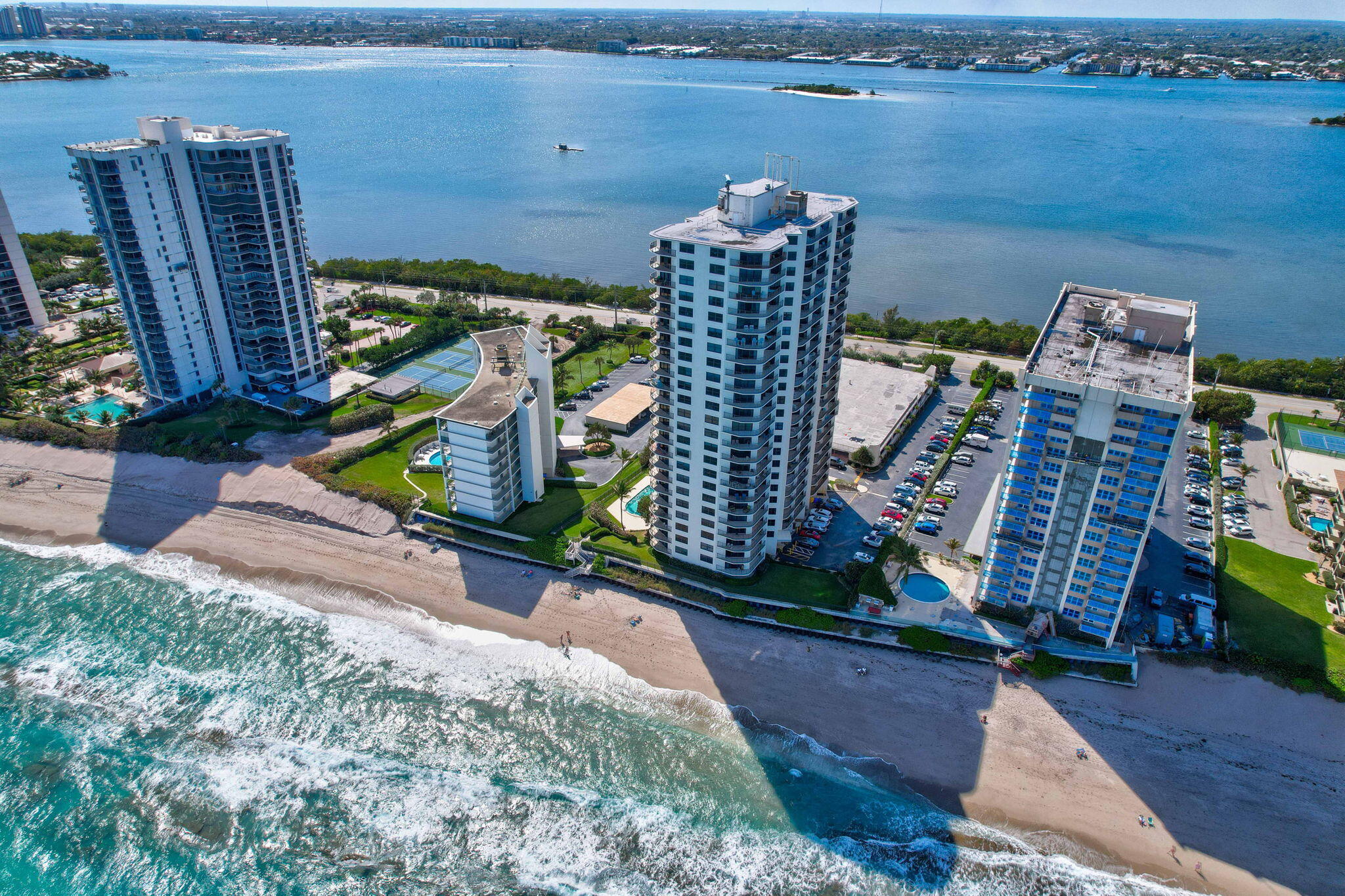CONNEMARA CONDO - Residential