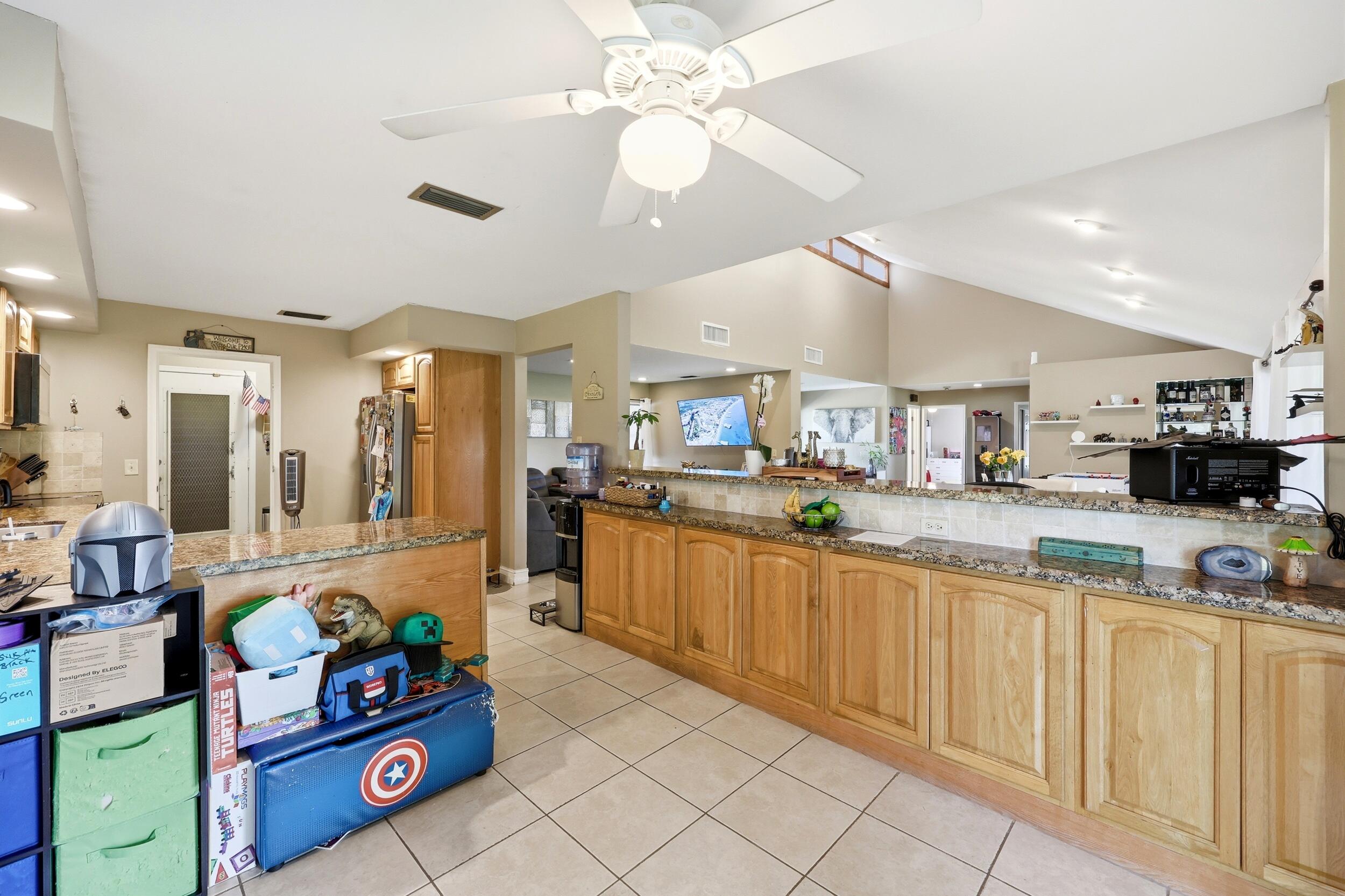 BOCA TEECA SEC 5 - Residential Lease