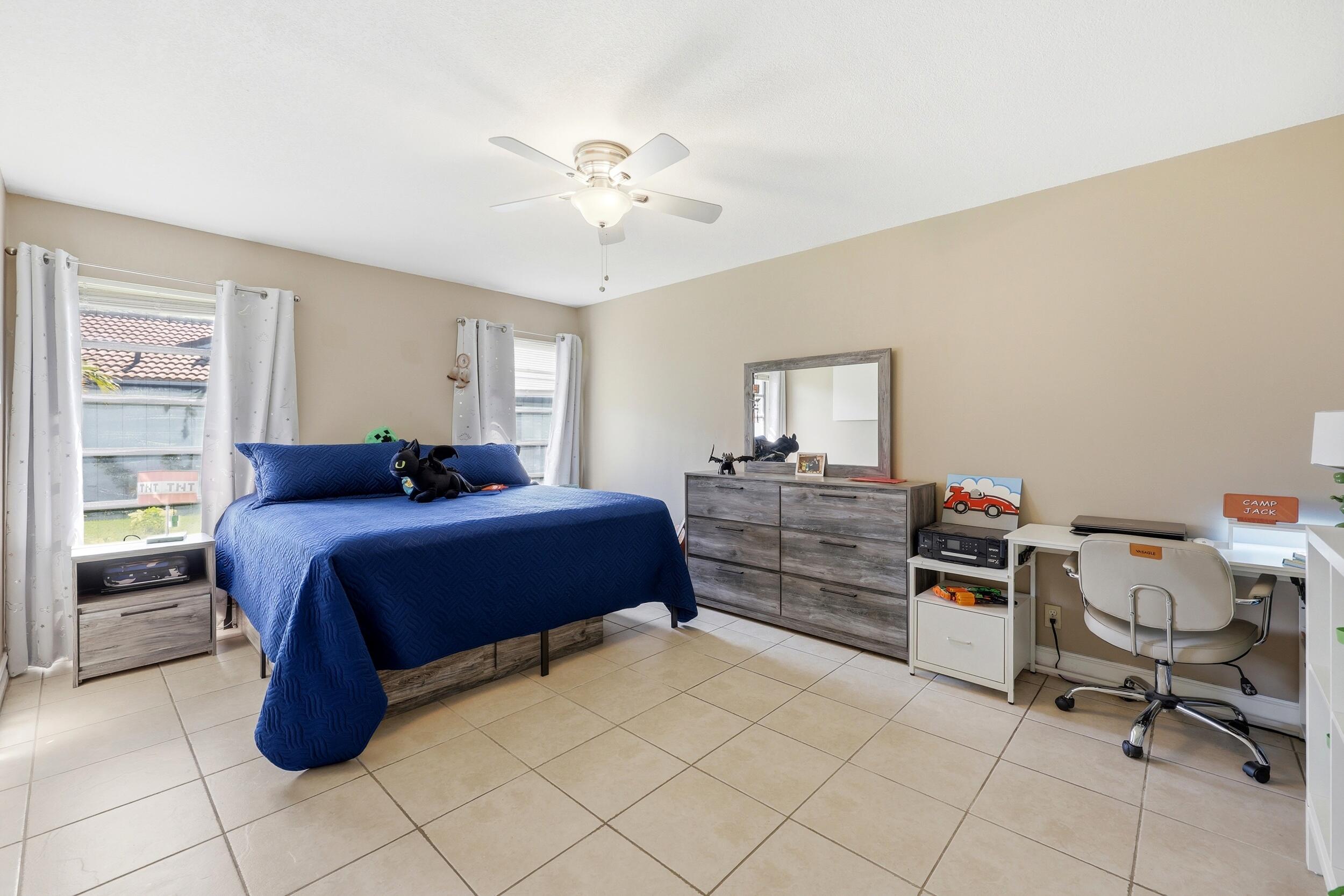BOCA TEECA SEC 5 - Residential Lease