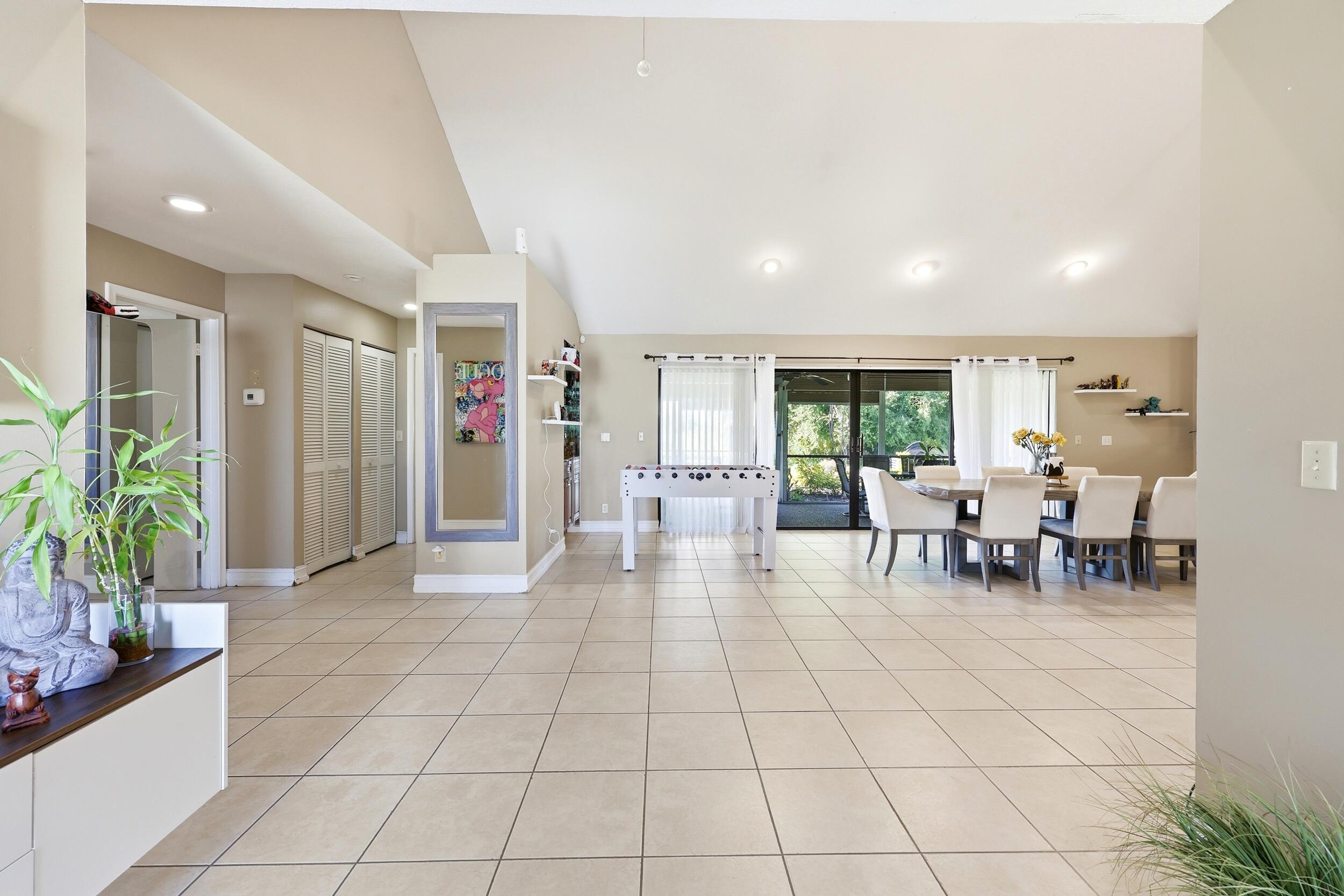 BOCA TEECA SEC 5 - Residential Lease